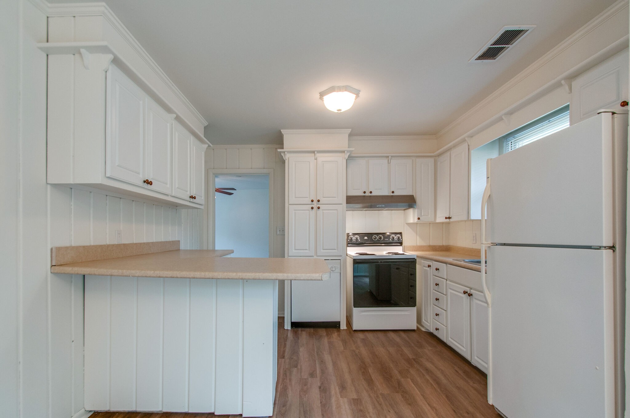 3237 Cloverwood Dr