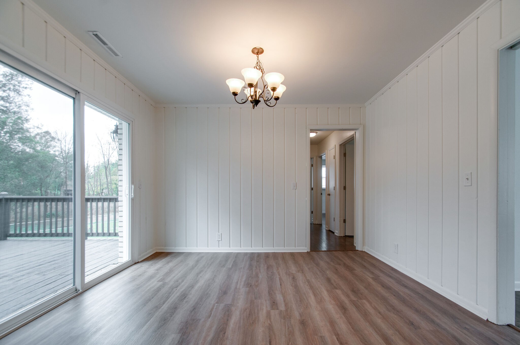 3237 Cloverwood Dr