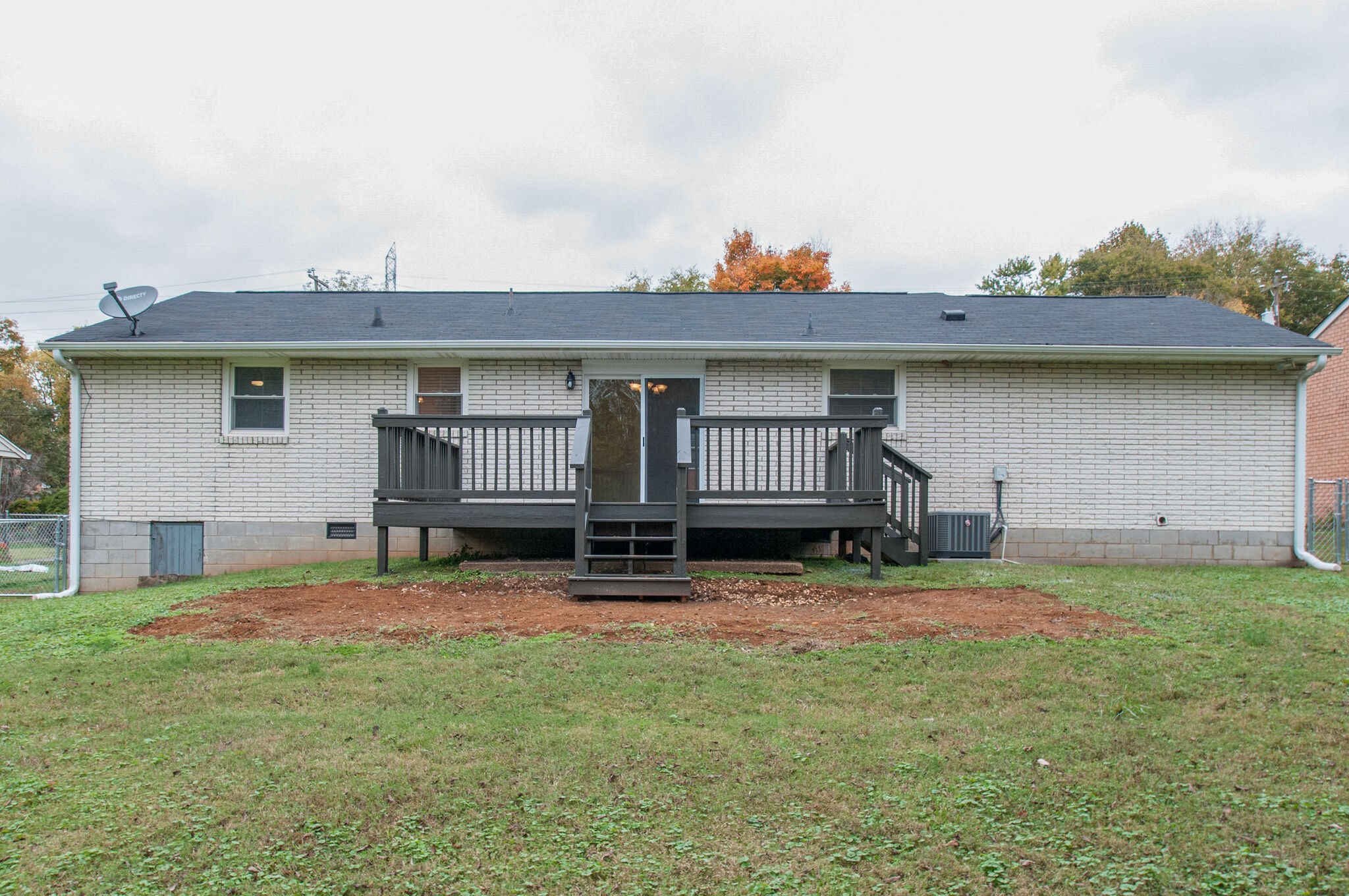 3237 Cloverwood Dr
