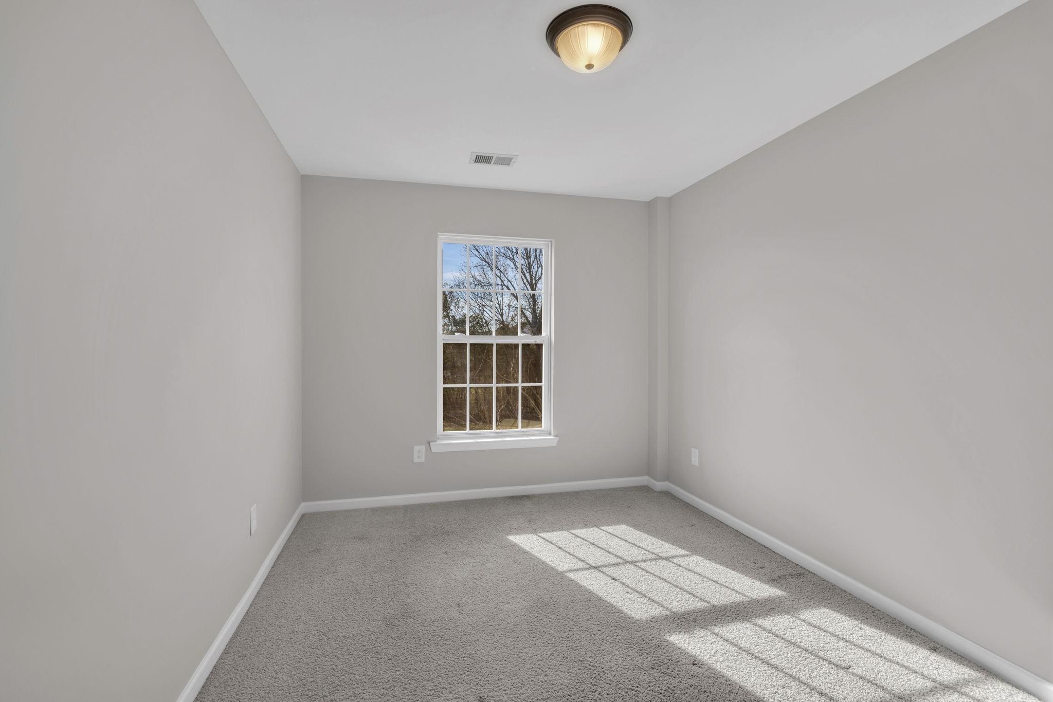 2500 Hester Ct