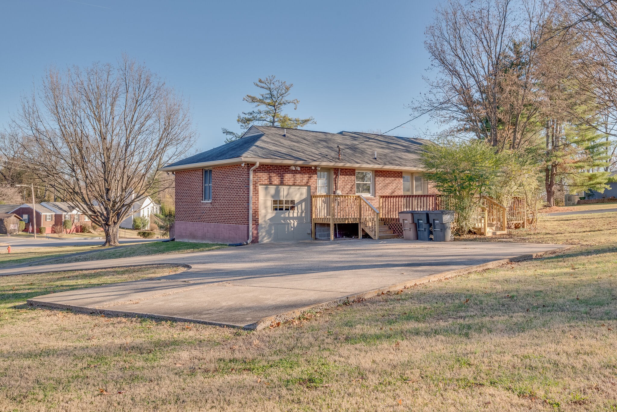 238 Donelson Hills Dr