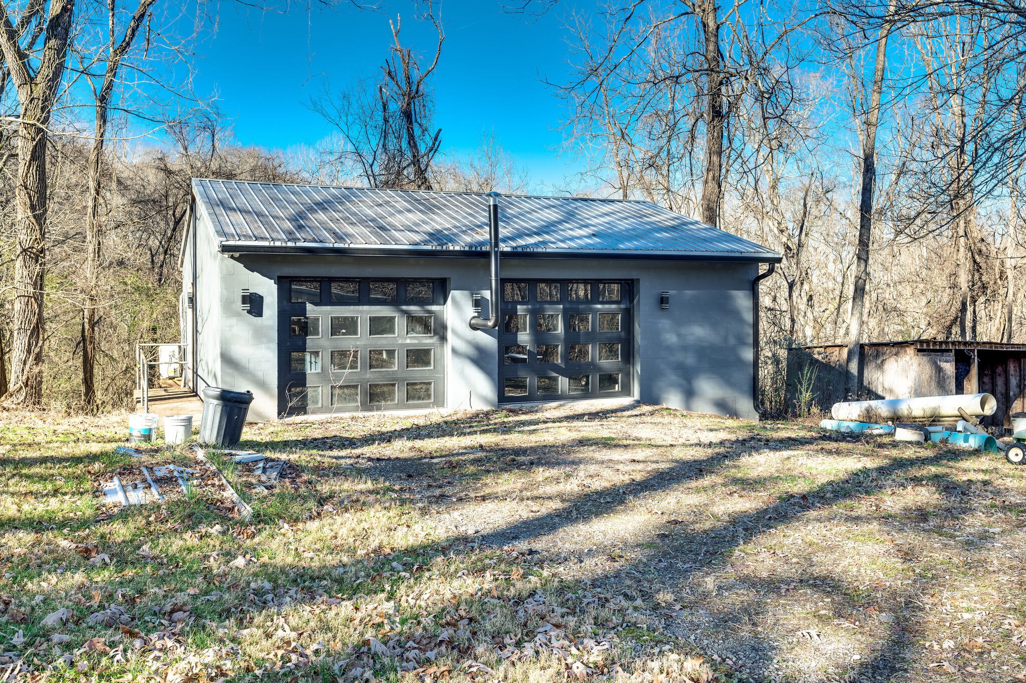 2060 Ridge Cir