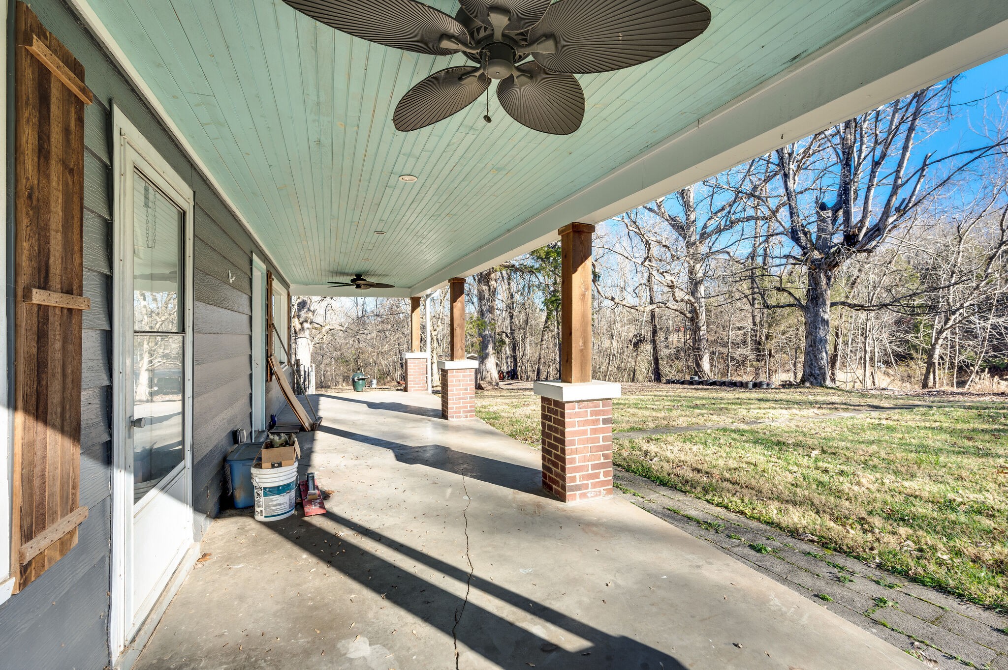 2060 Ridge Cir