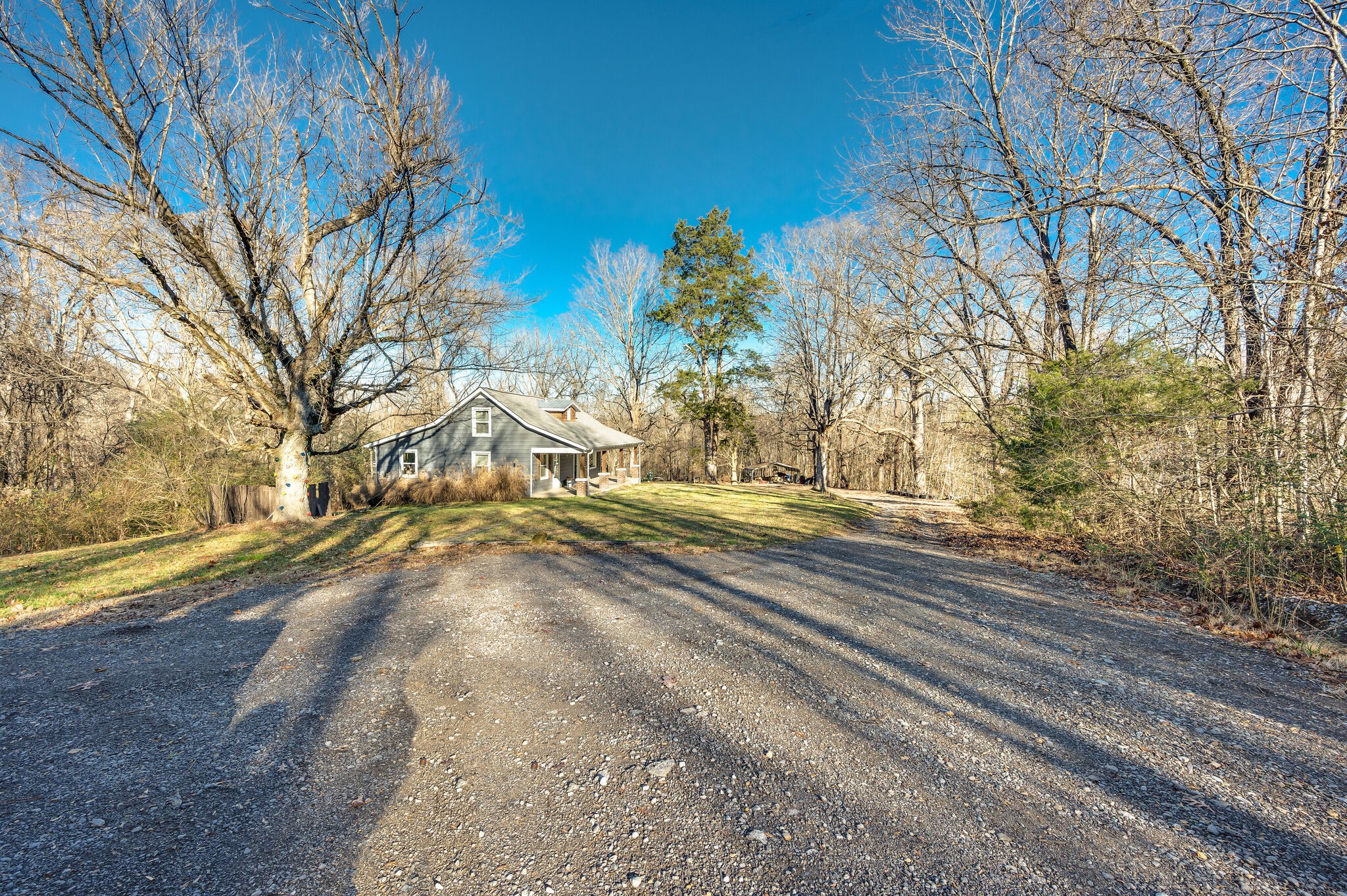 2060 Ridge Cir