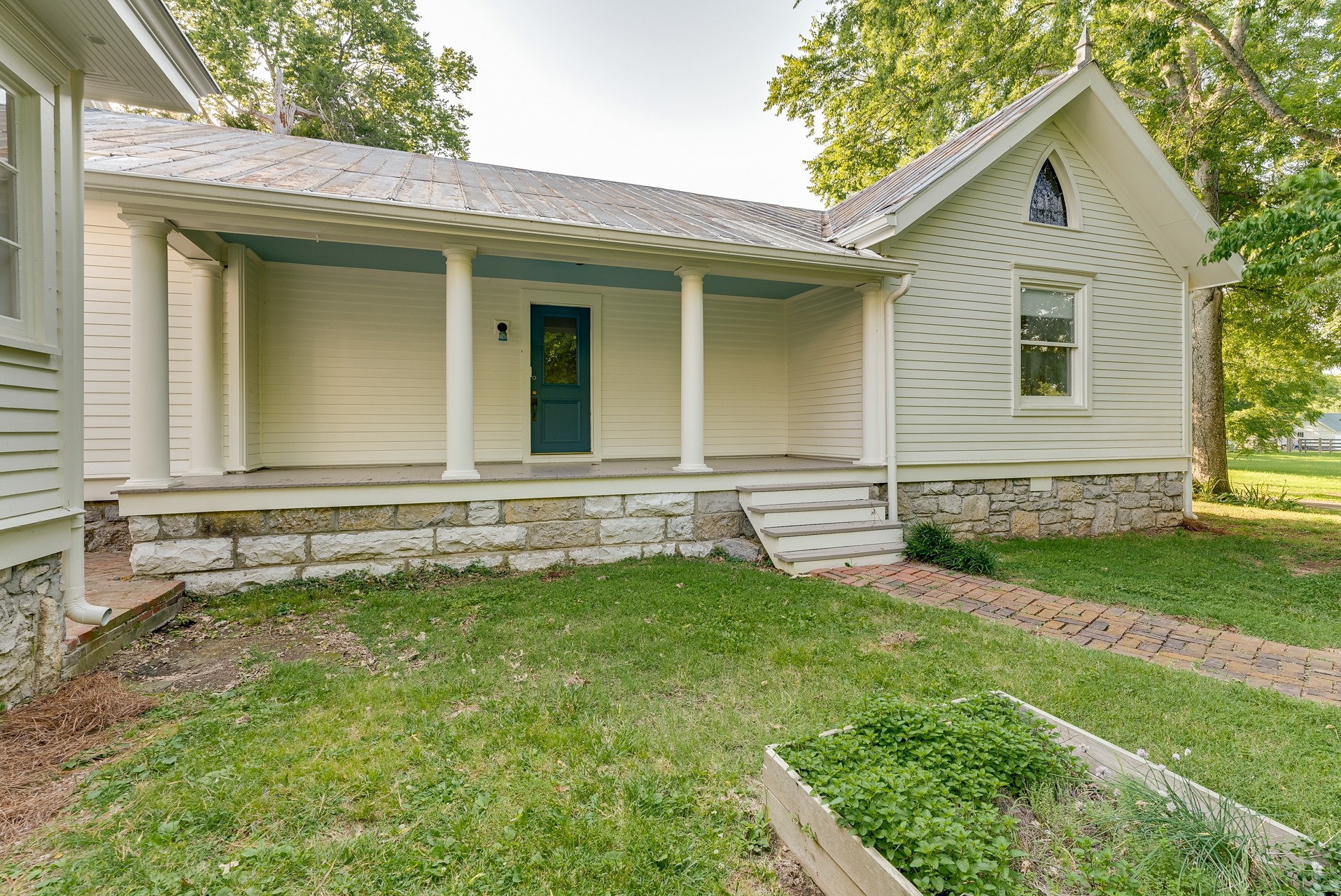 1618 Old Hillsboro Rd