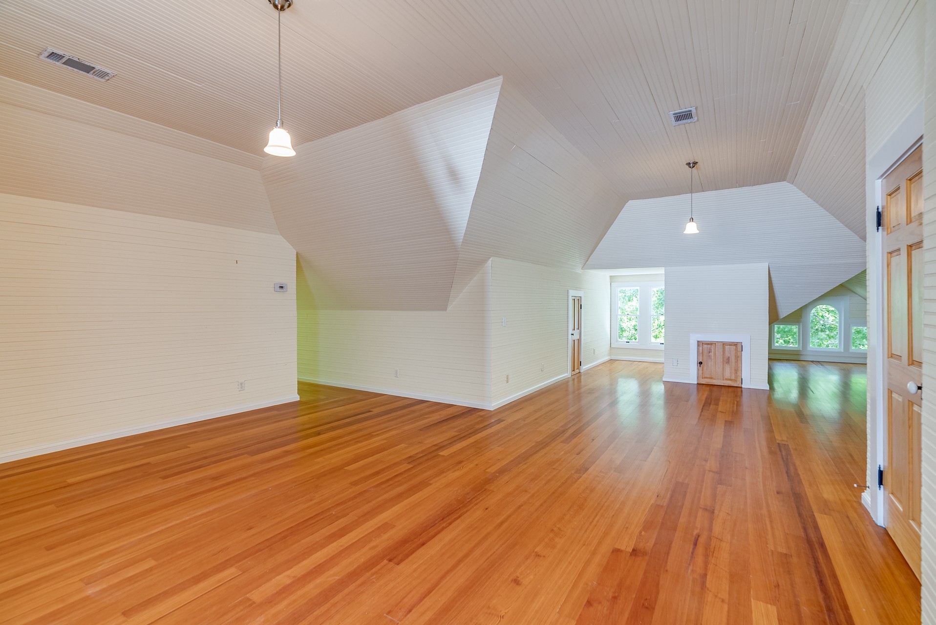 1618 Old Hillsboro Rd