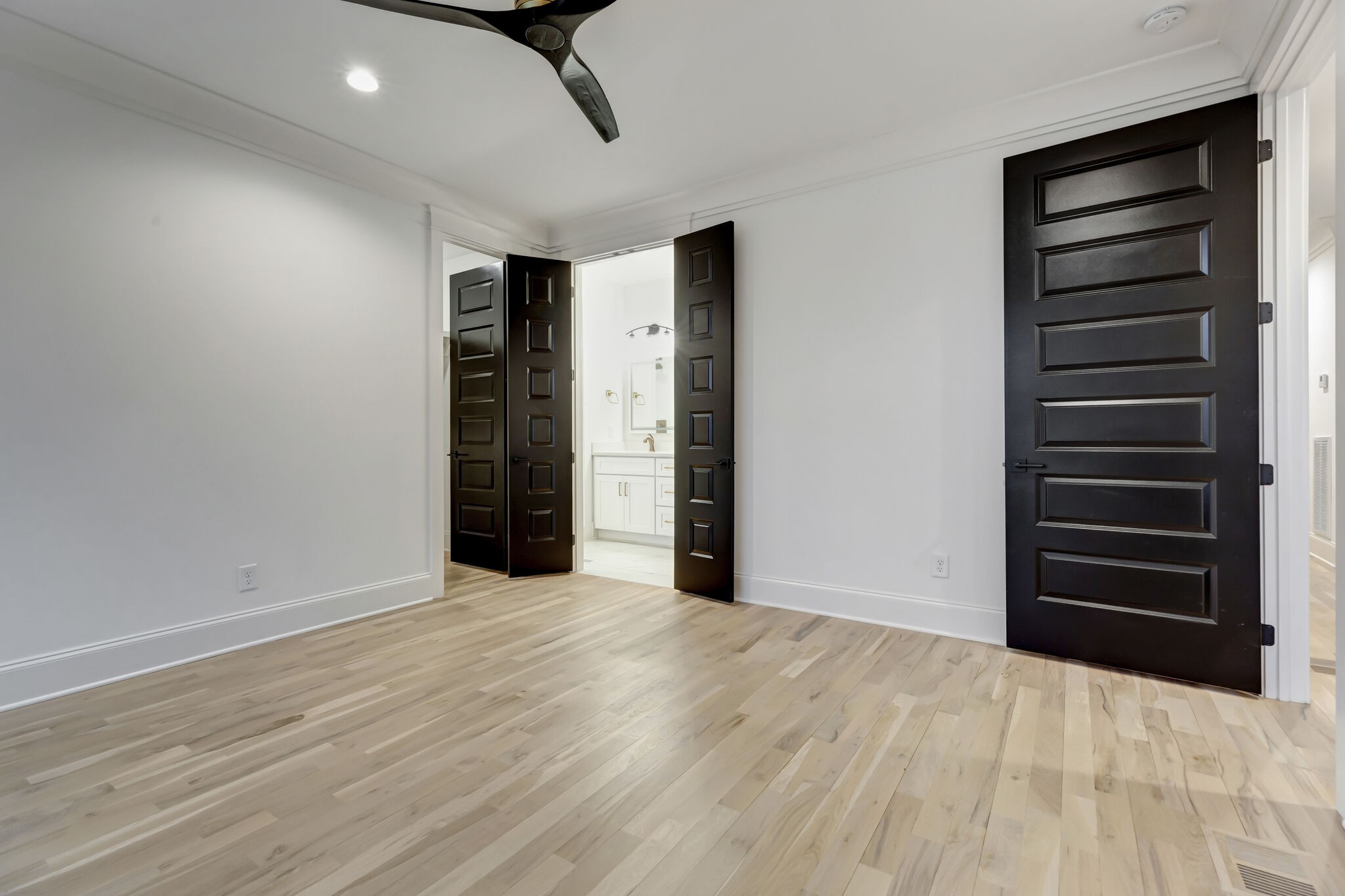 6218 Henry Ford Dr Unit: A