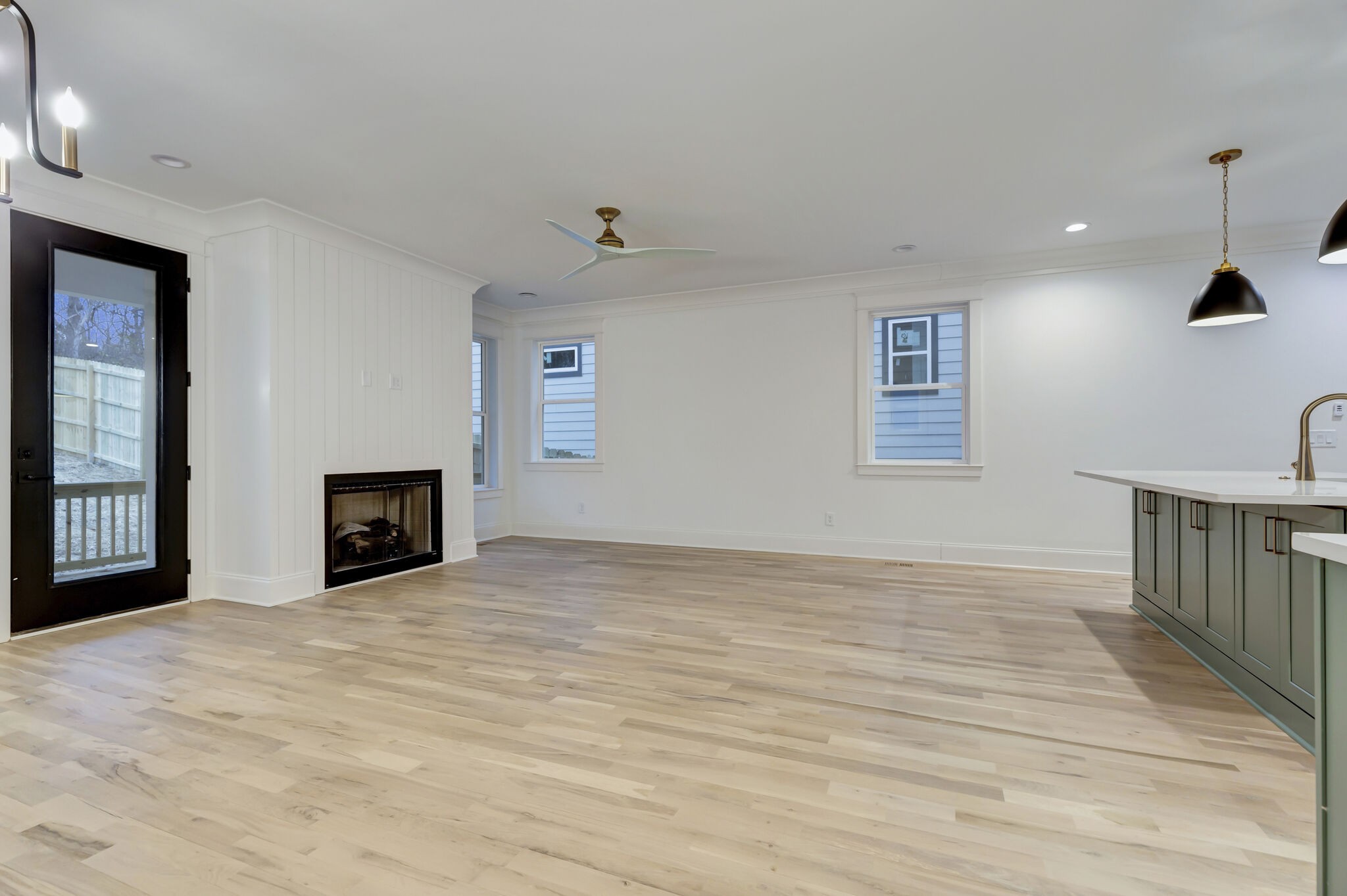 6218 Henry Ford Dr Unit: A