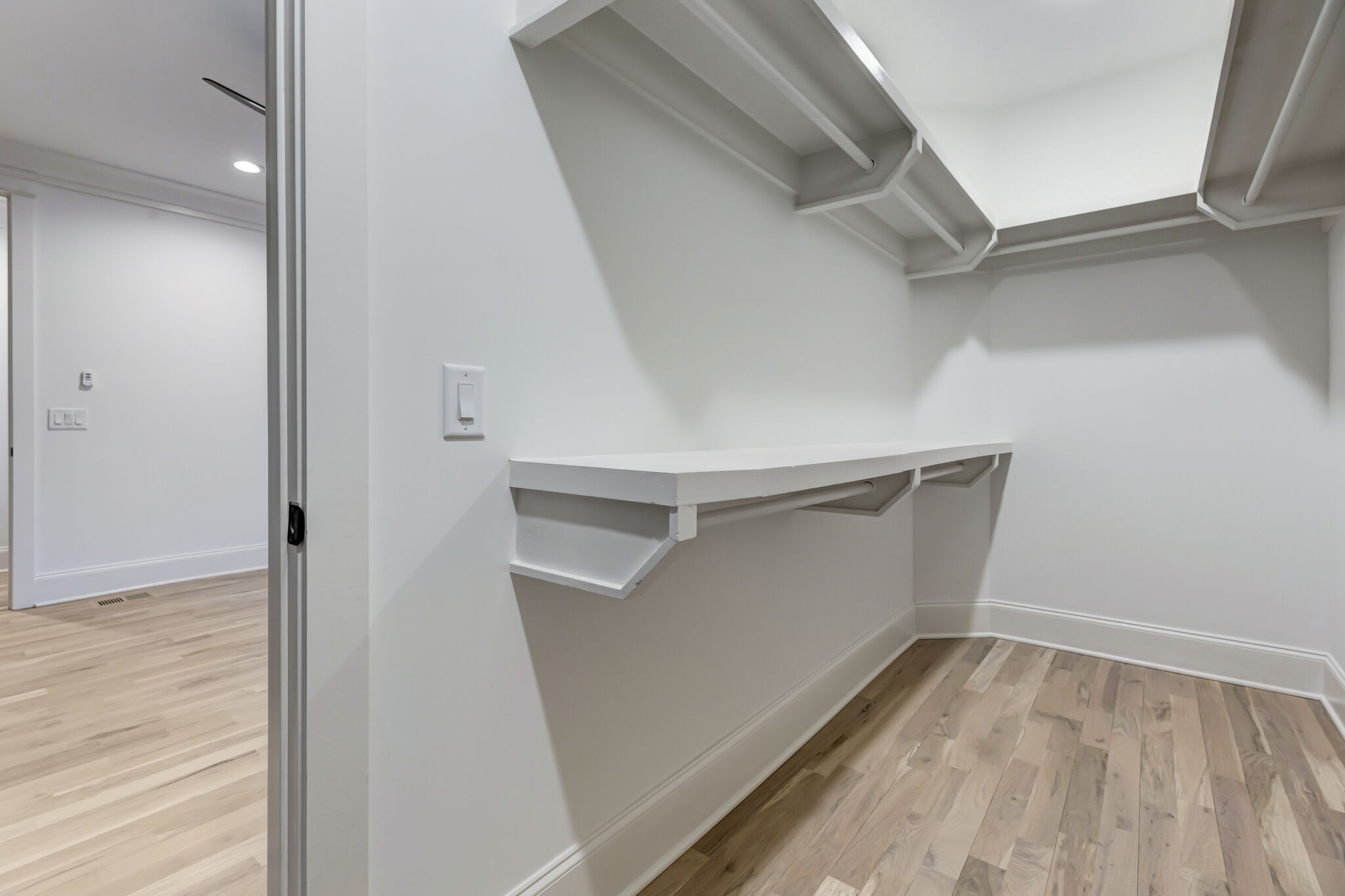 6218 Henry Ford Dr Unit: A