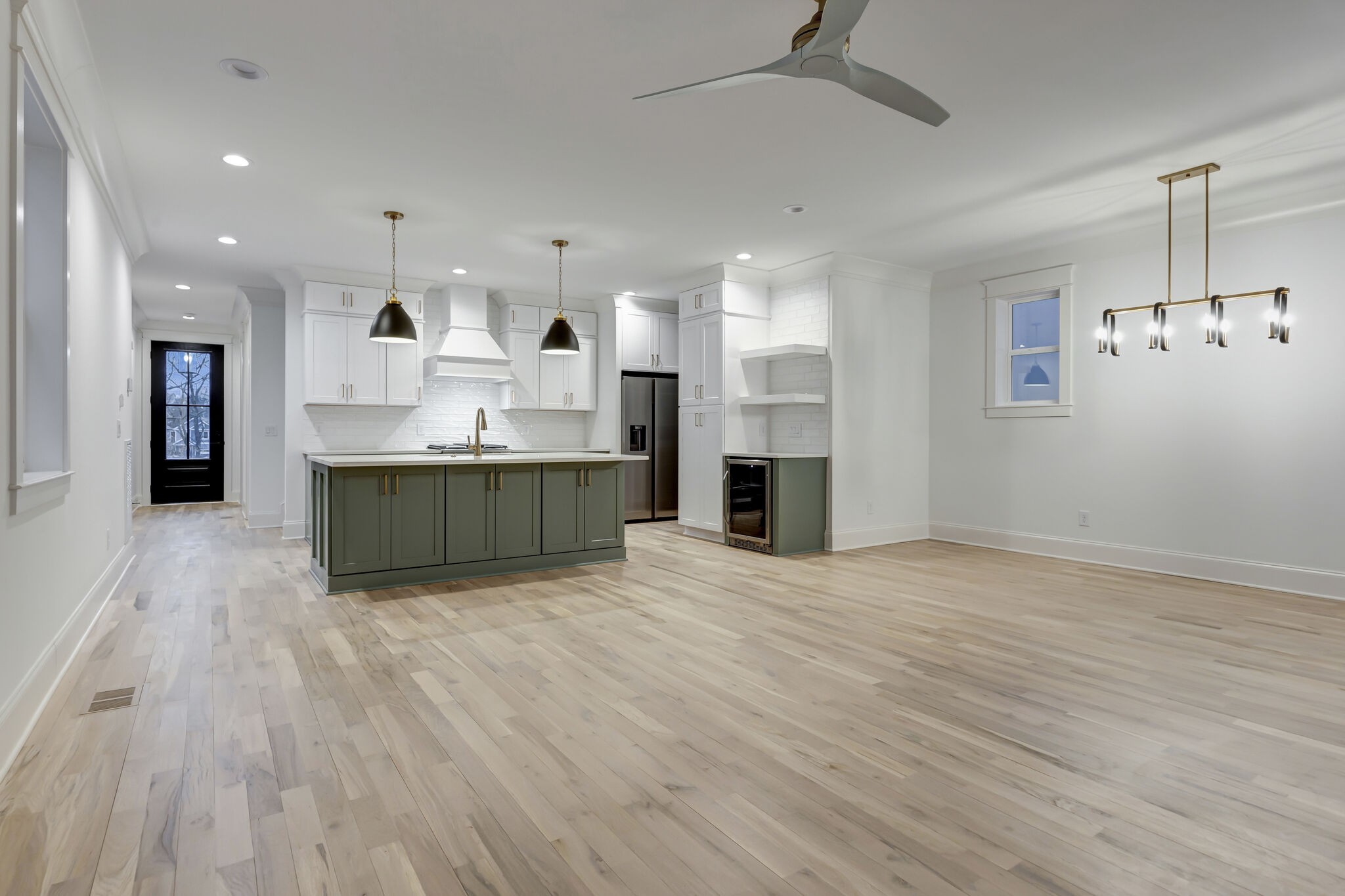 6218 Henry Ford Dr Unit: A