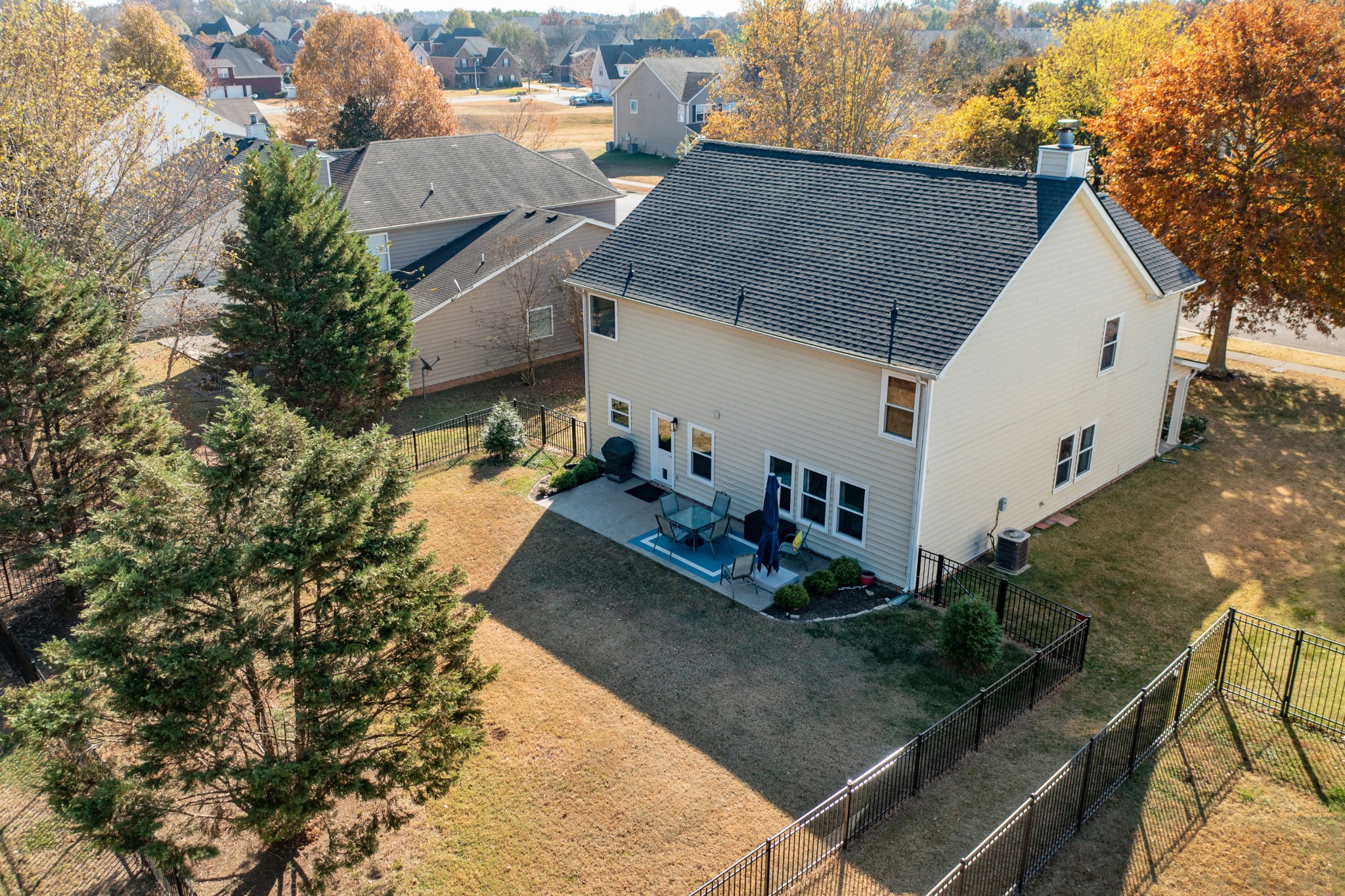 5424 Middlebury Dr