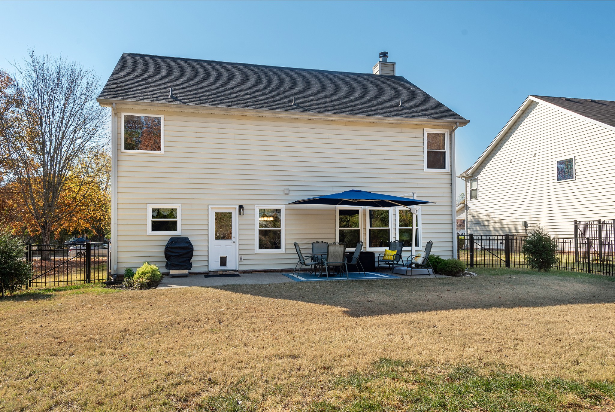 5424 Middlebury Dr