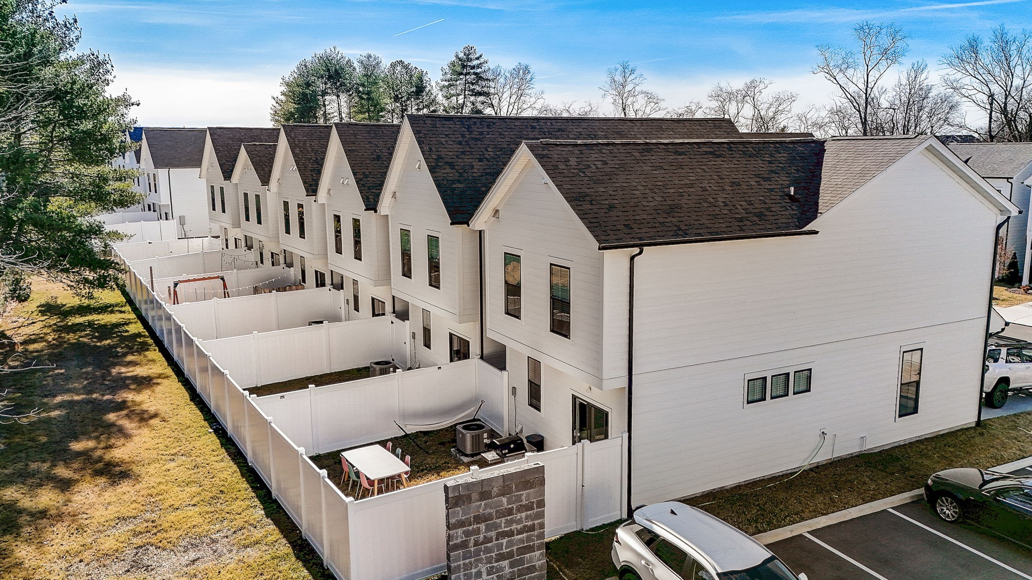 534 Taffy Way