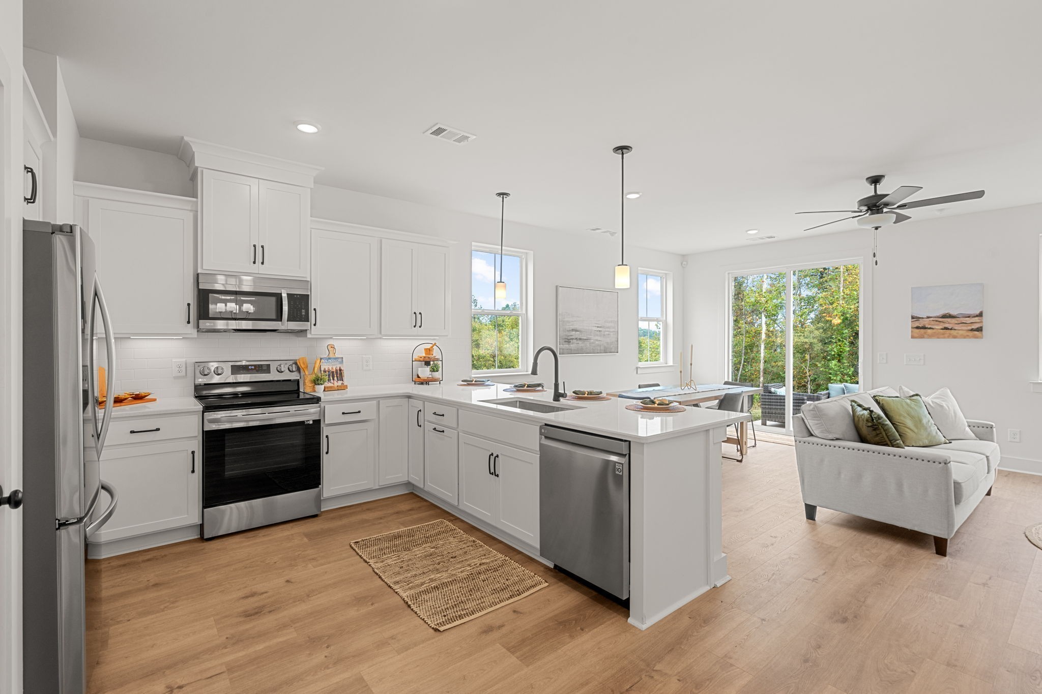 6006 Mill Tree Ct Unit: 33