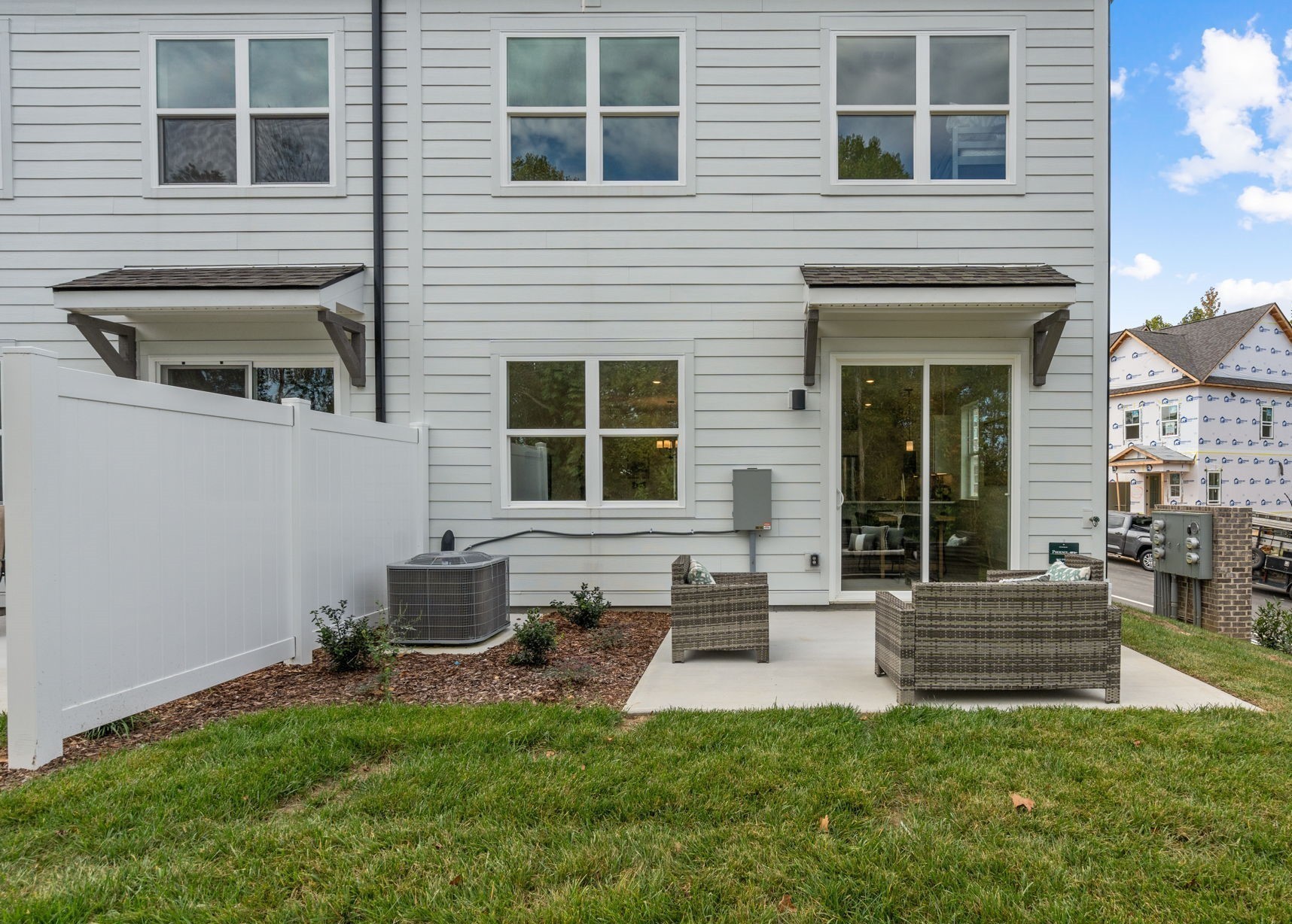 6006 Mill Tree Ct Unit: 33