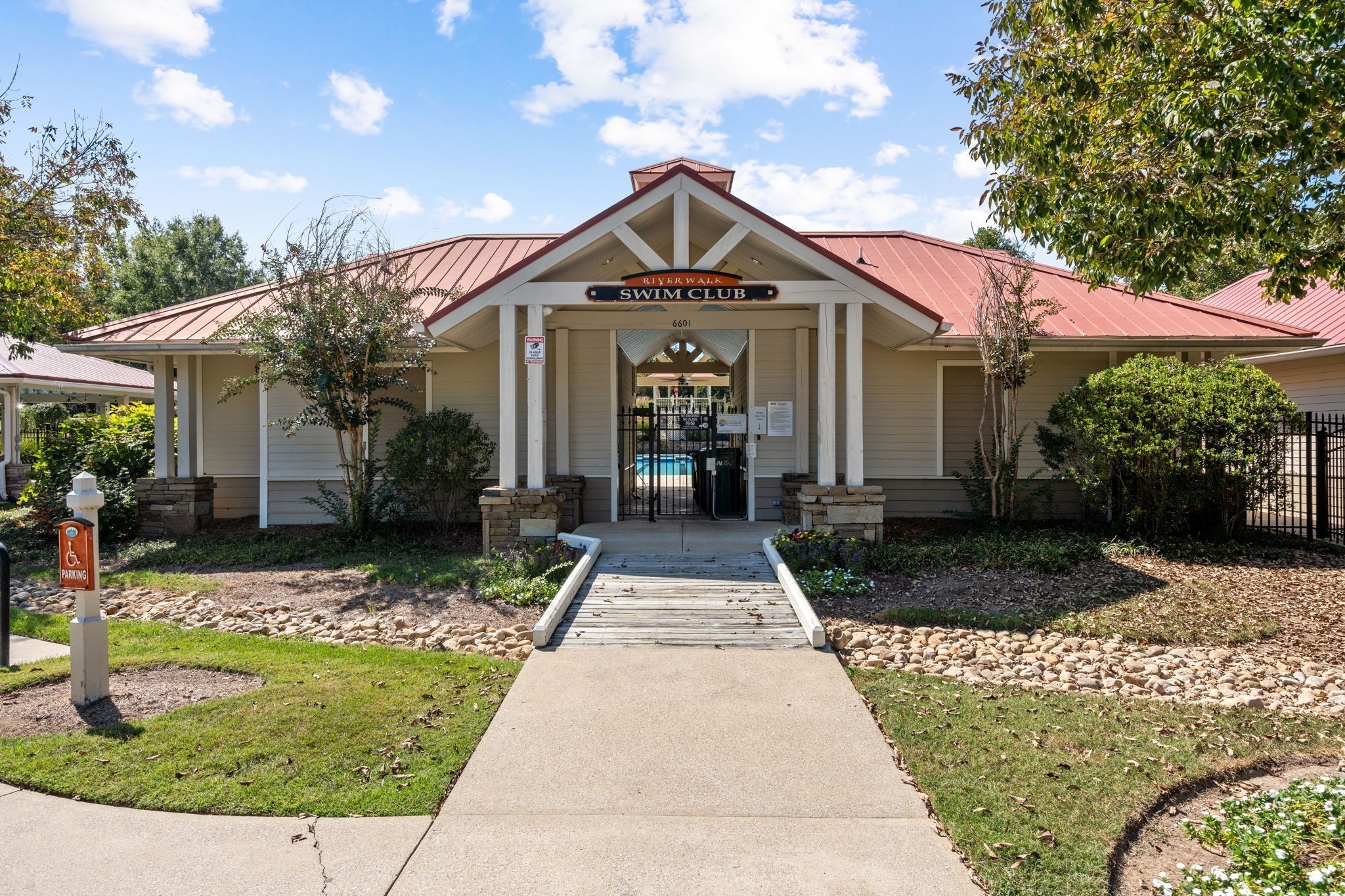 6006 Mill Tree Ct Unit: 33