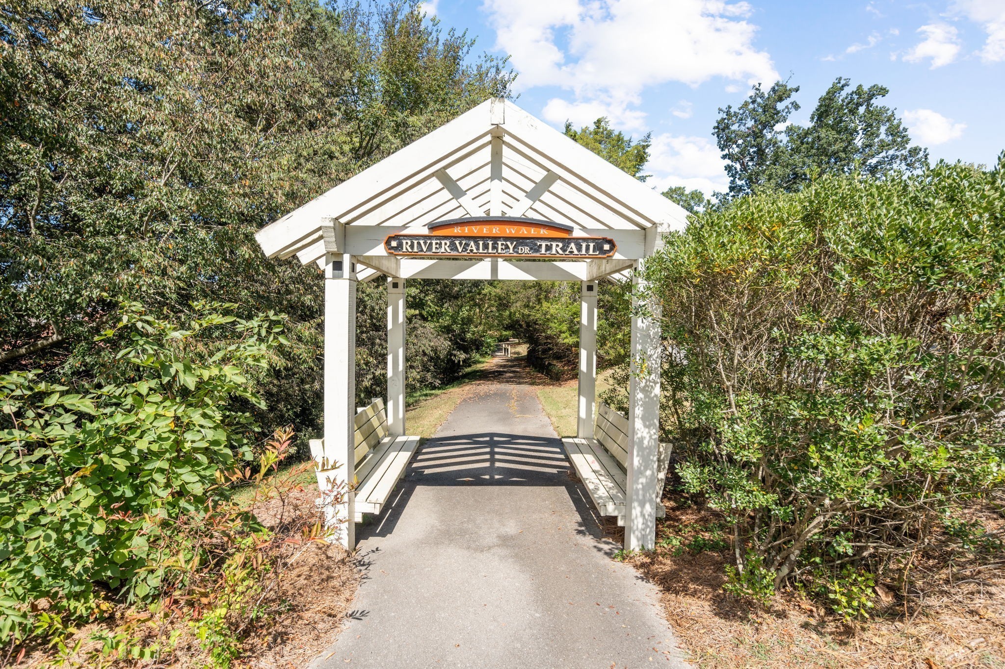 6006 Mill Tree Ct Unit: 33
