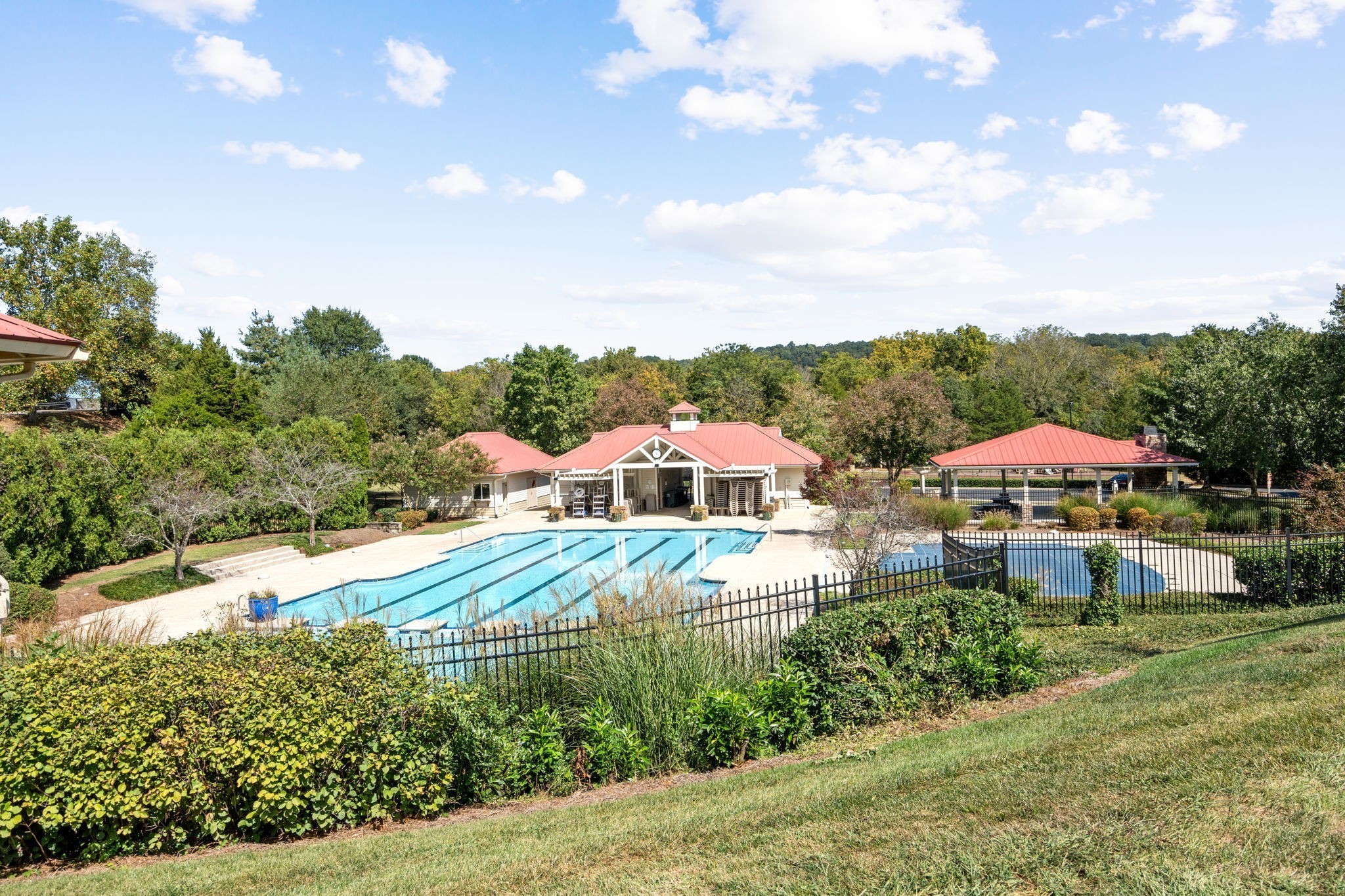 6006 Mill Tree Ct Unit: 33