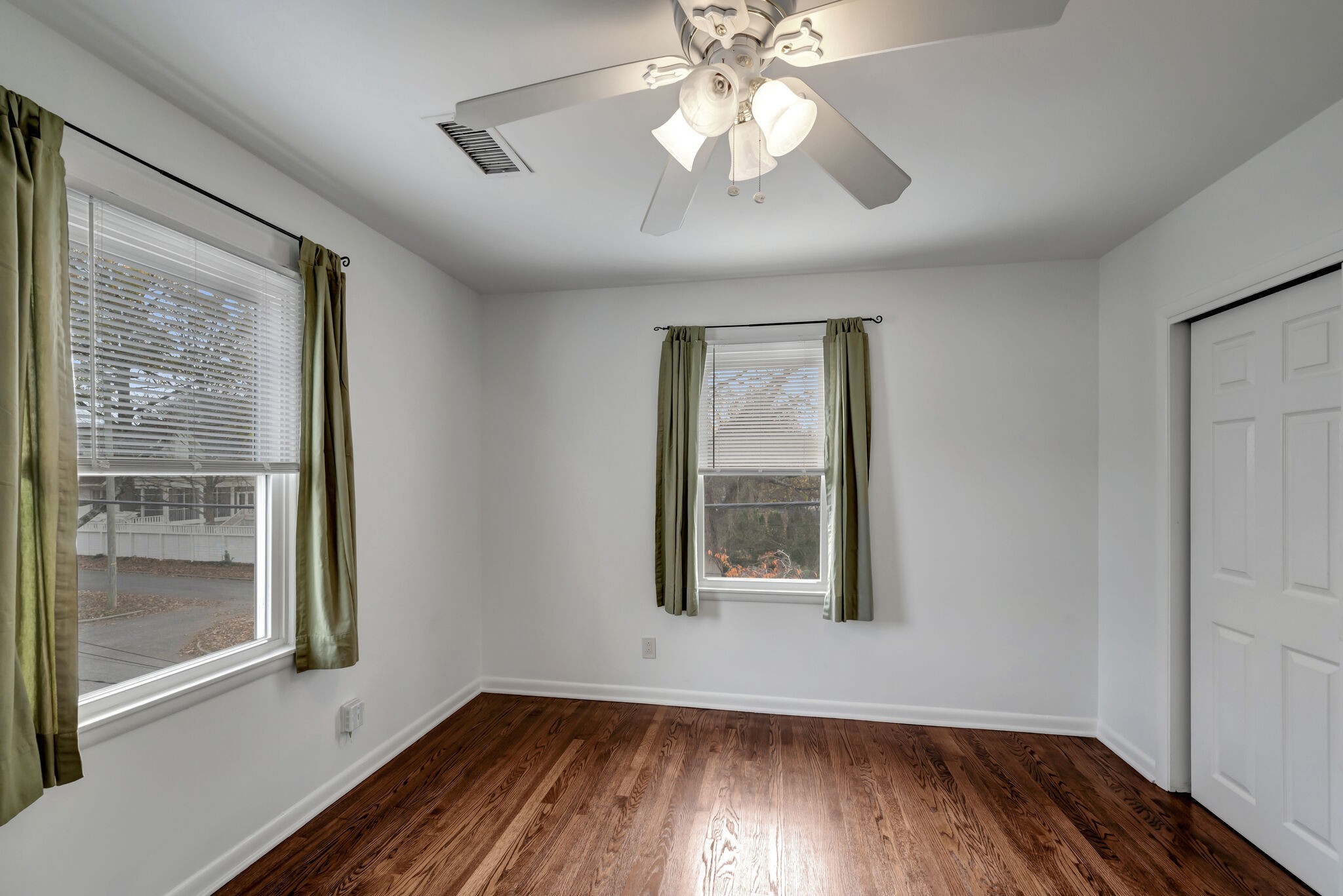 3735 Central Ave Unit: B2