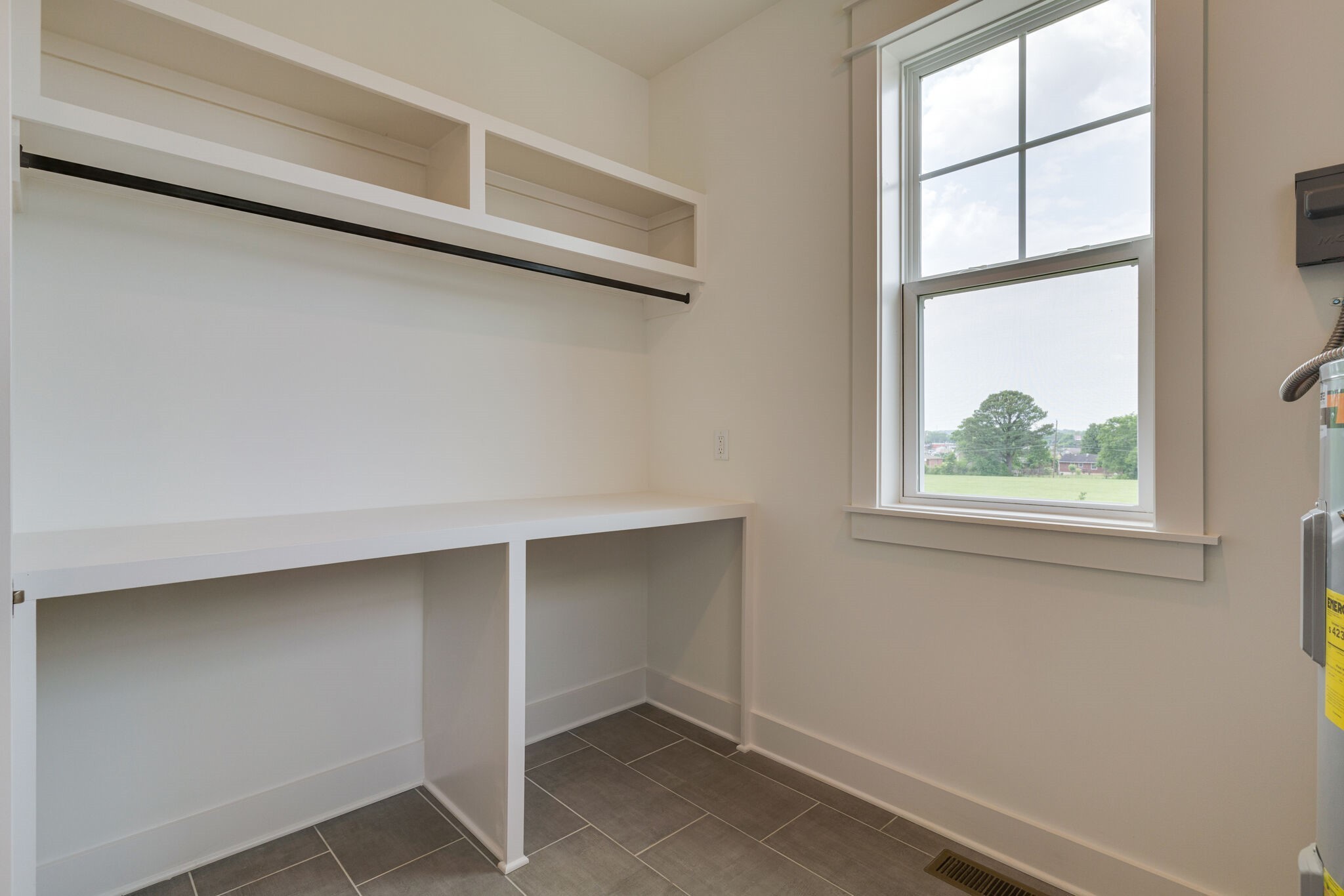 2003 Maple View Ln