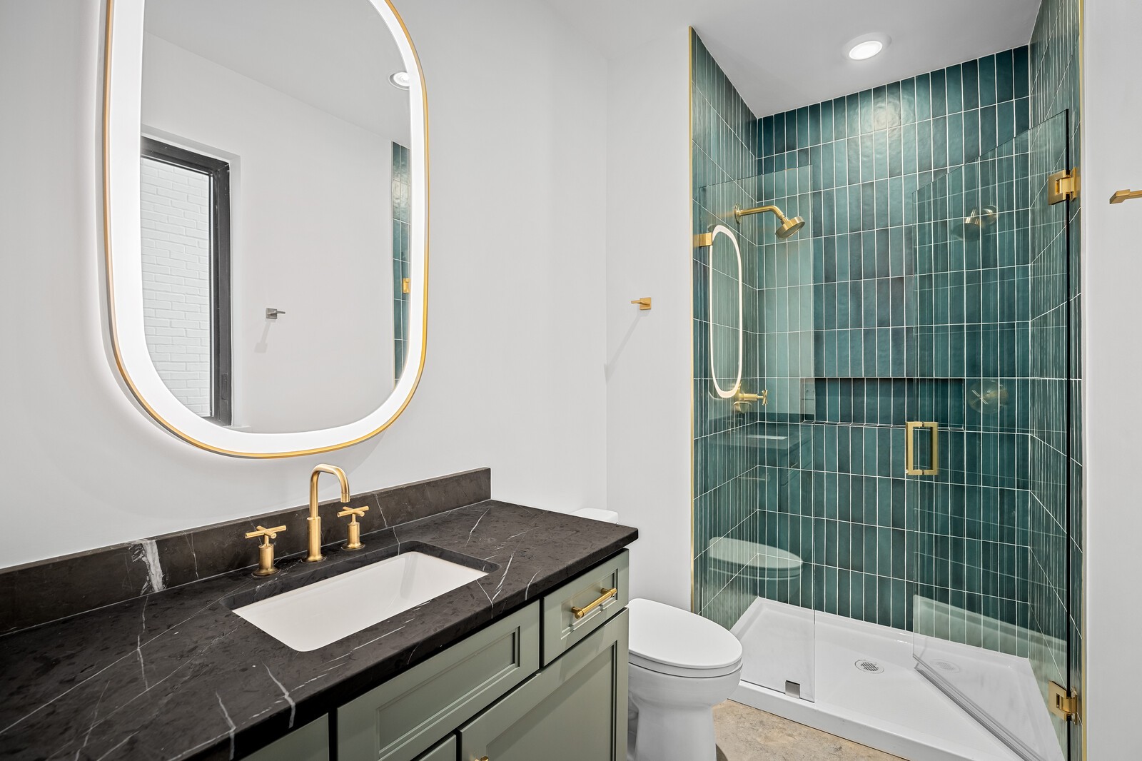 1501 16th Ave, S Unit: 4