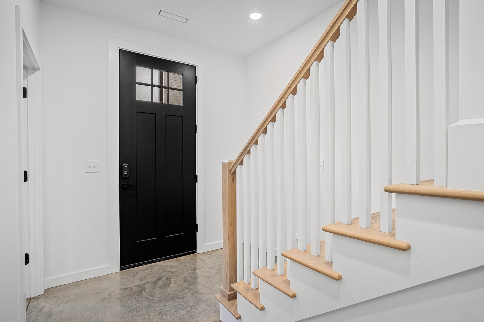 1501 16th Ave, S Unit: 4