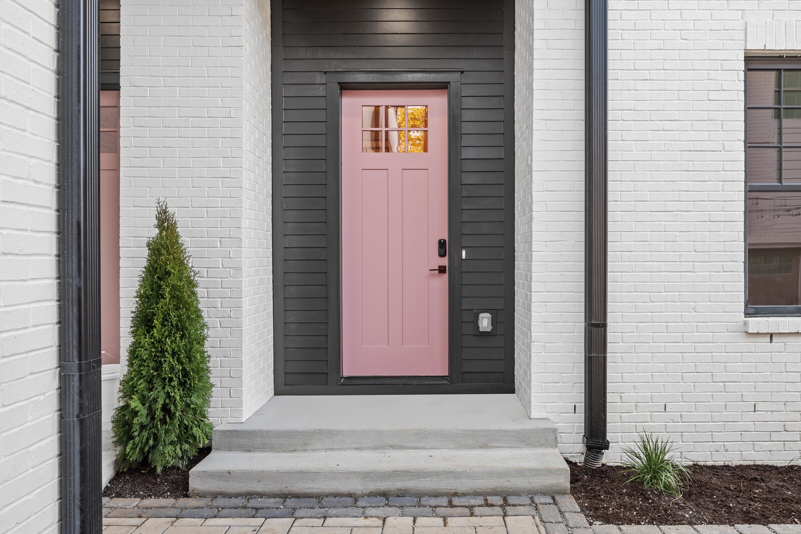 1501 16th Ave, S Unit: 4