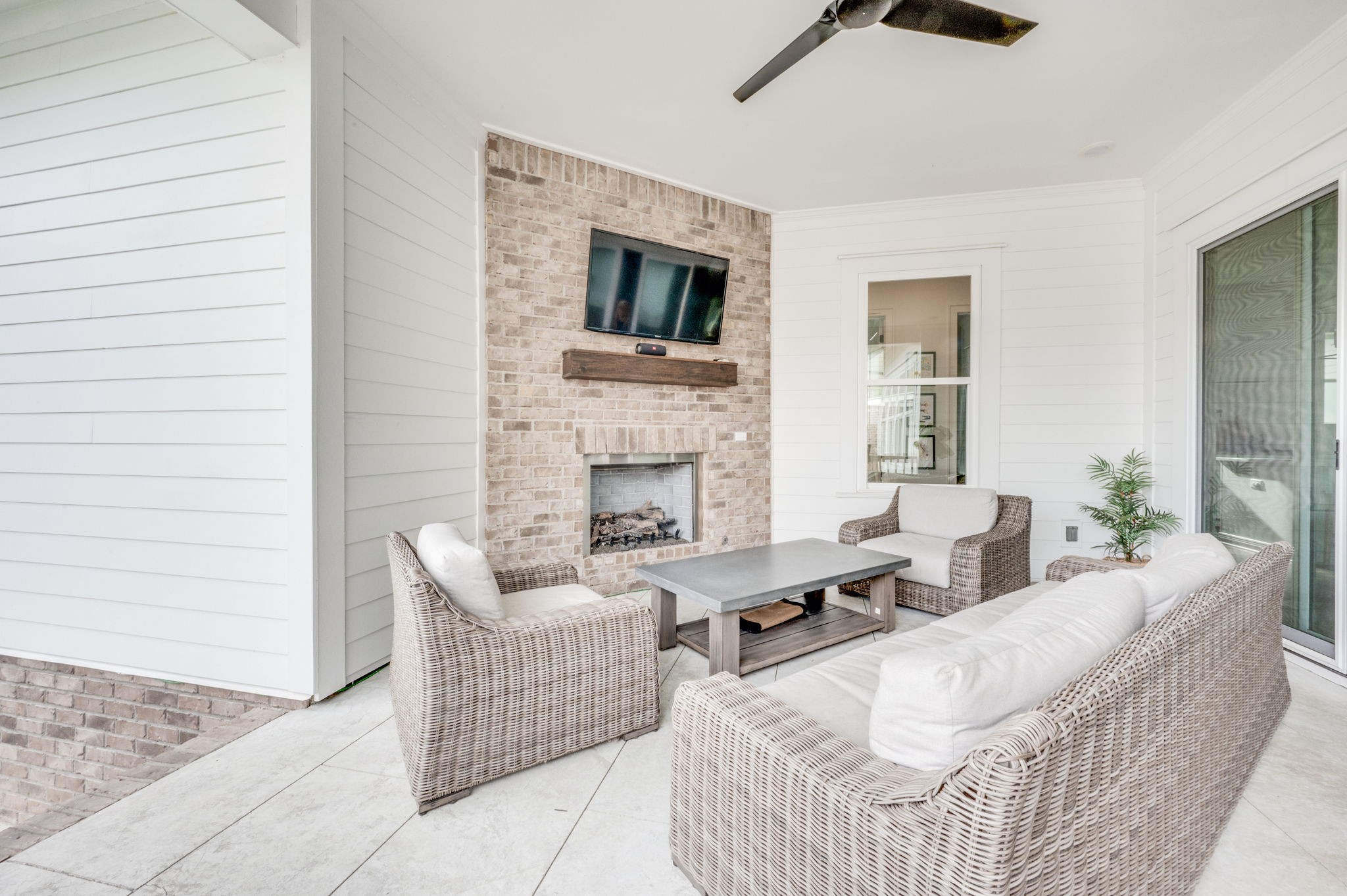 315 Stephens Valley Blvd