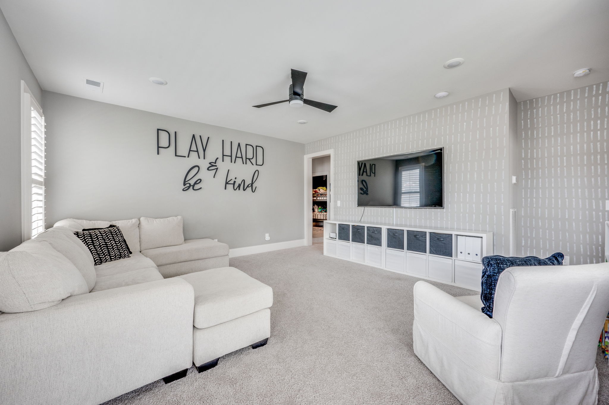 315 Stephens Valley Blvd