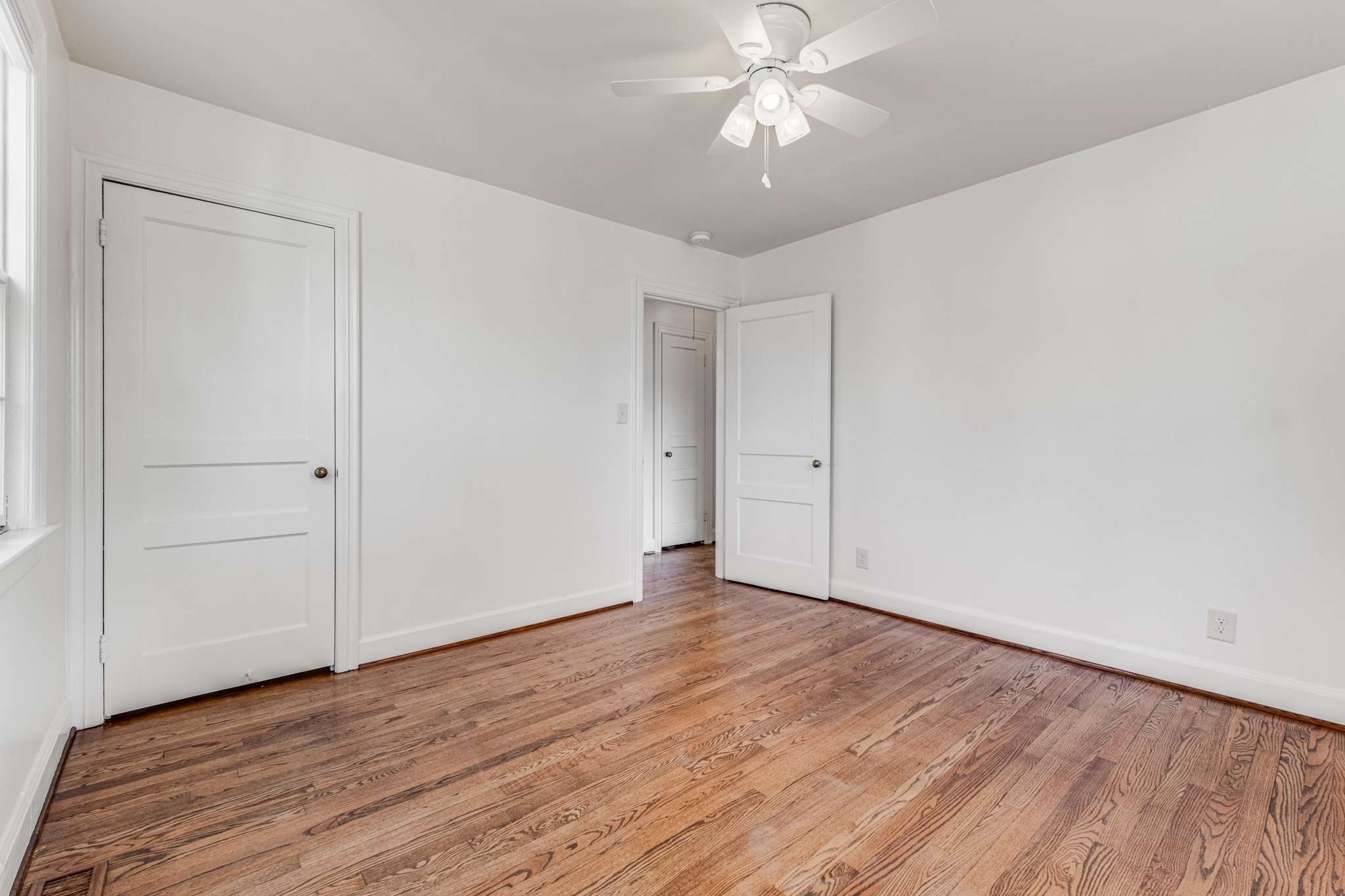 214 Mockingbird Rd