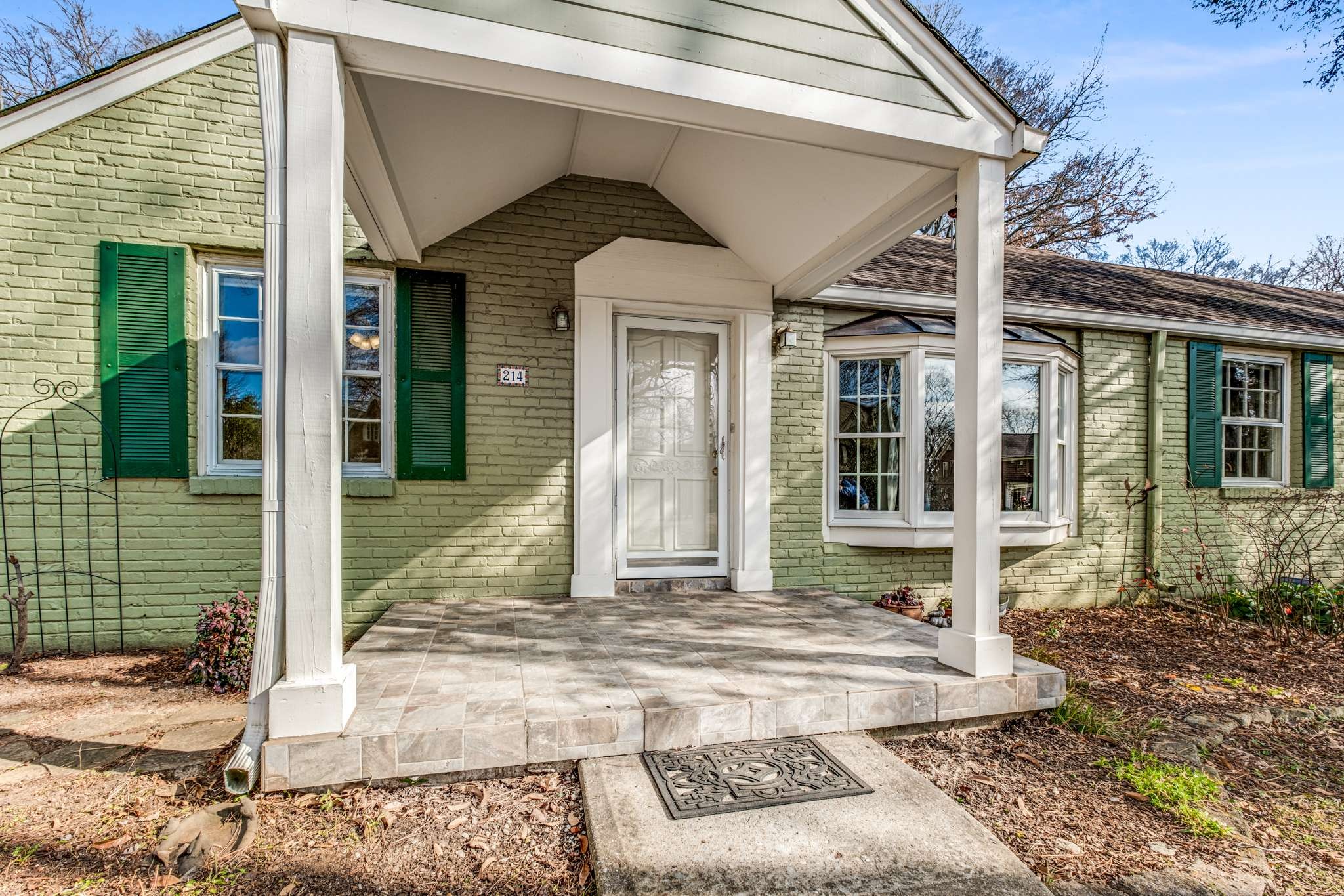 214 Mockingbird Rd