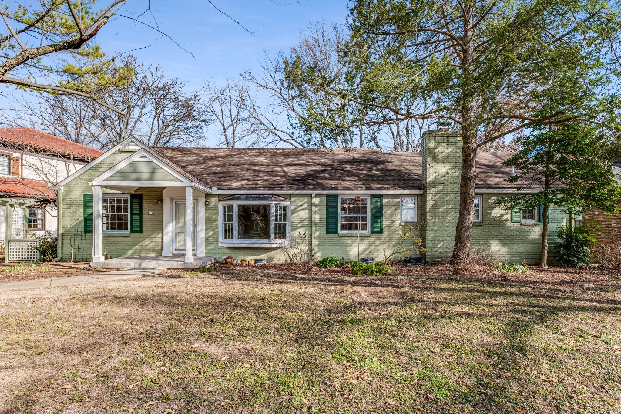 214 Mockingbird Rd