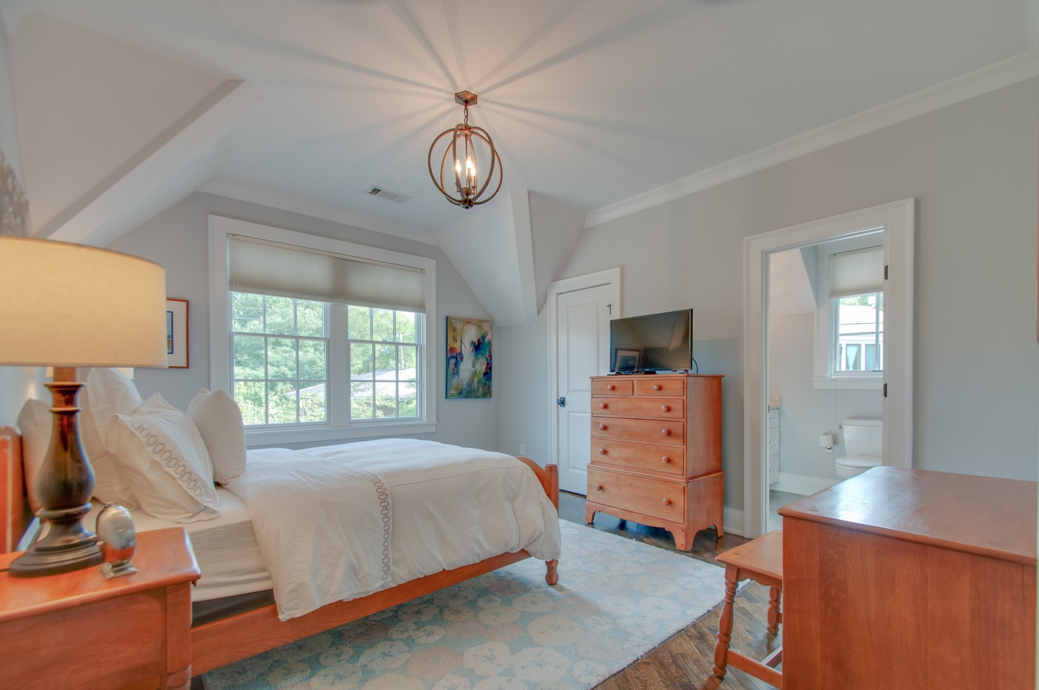 1701 Blair Blvd Unit: 9