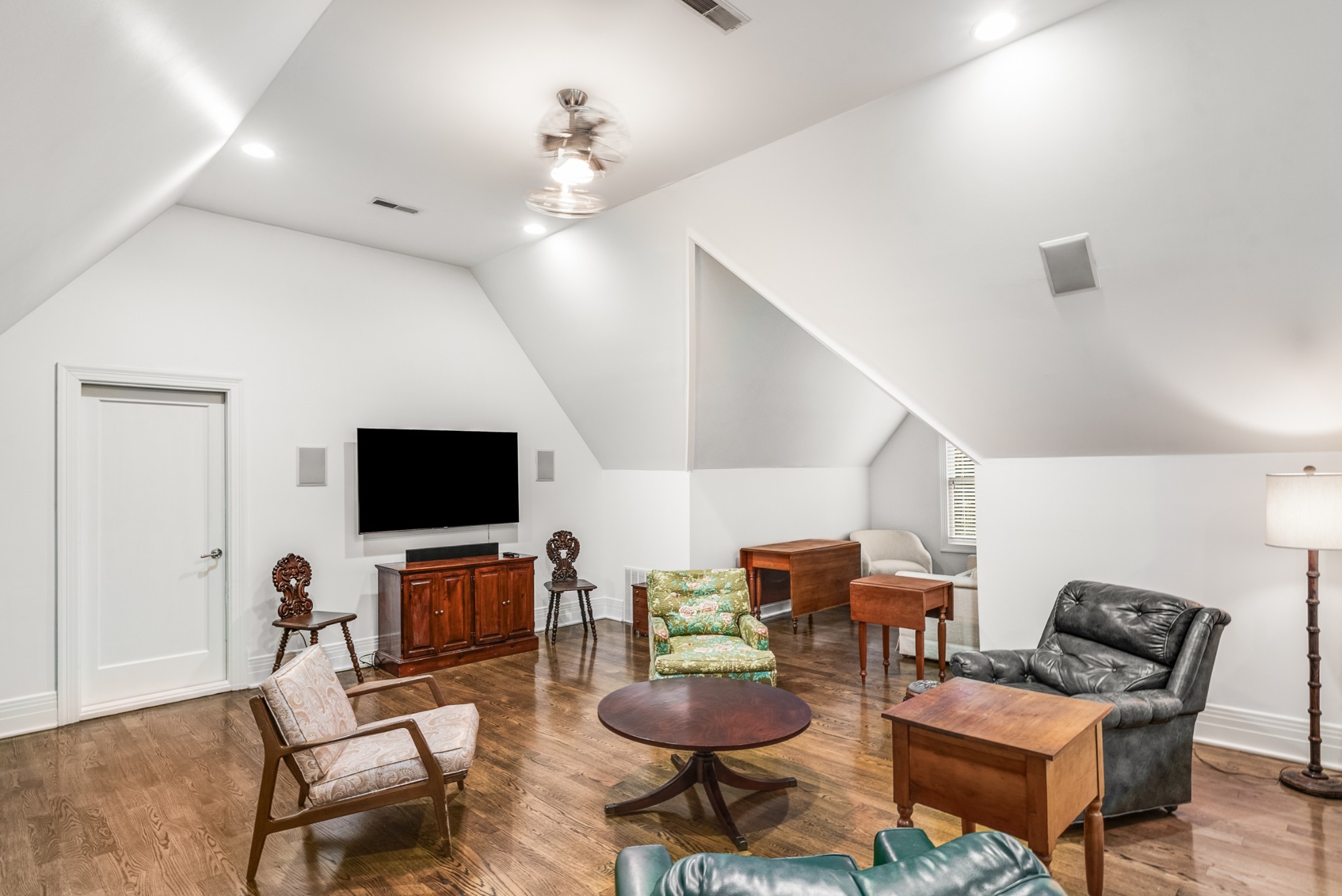 114 Heady Dr