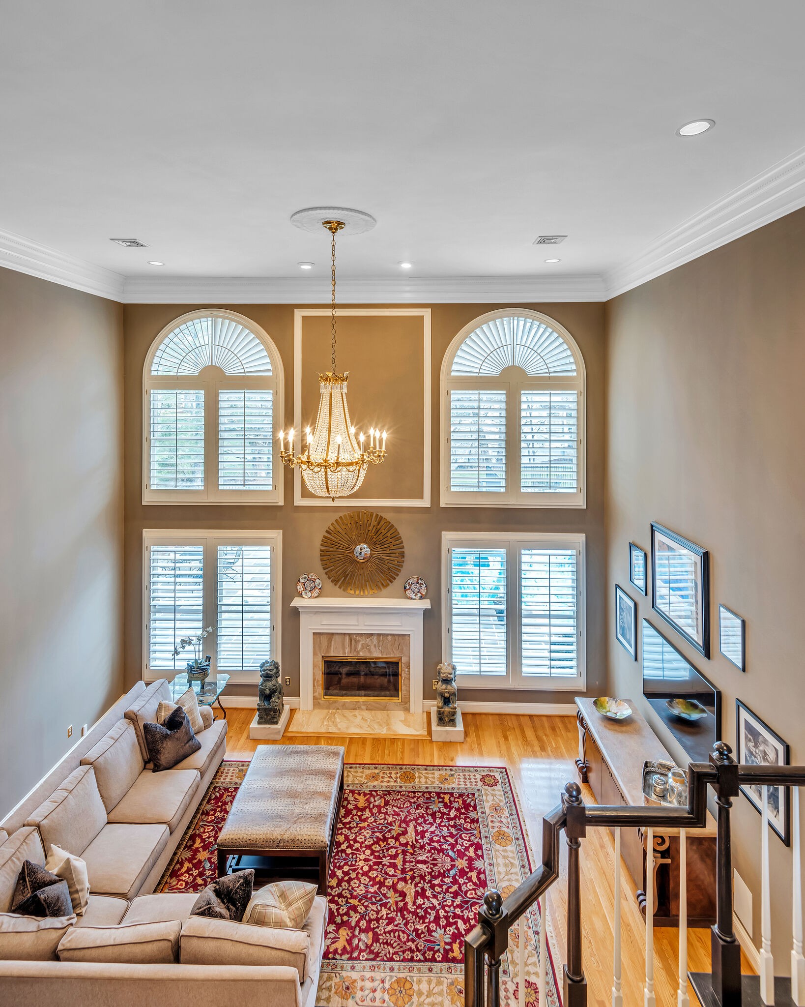 10 Castlewood Ct