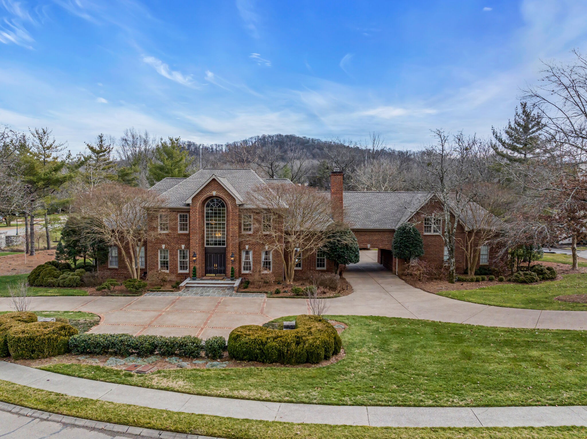 10 Castlewood Ct