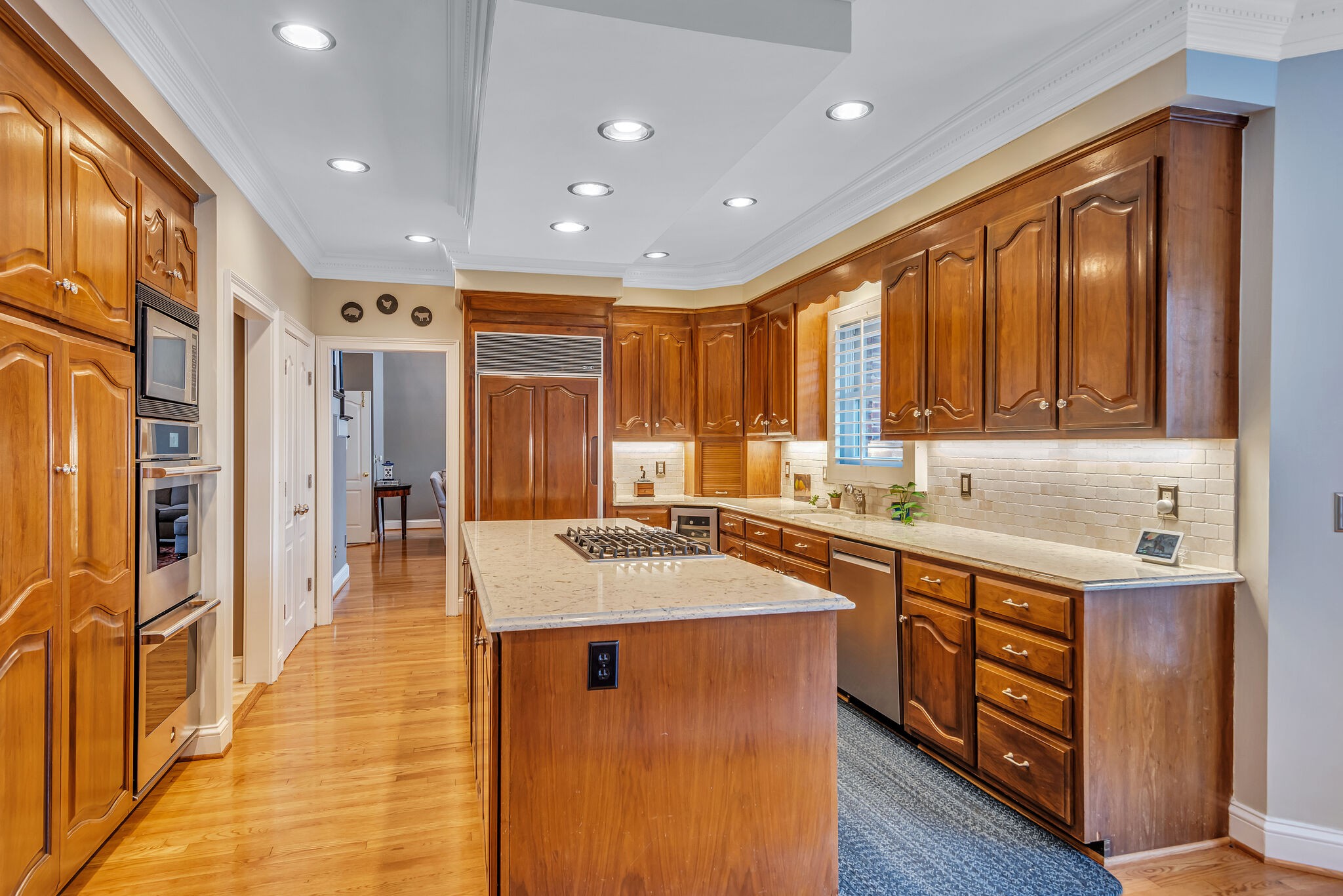 10 Castlewood Ct