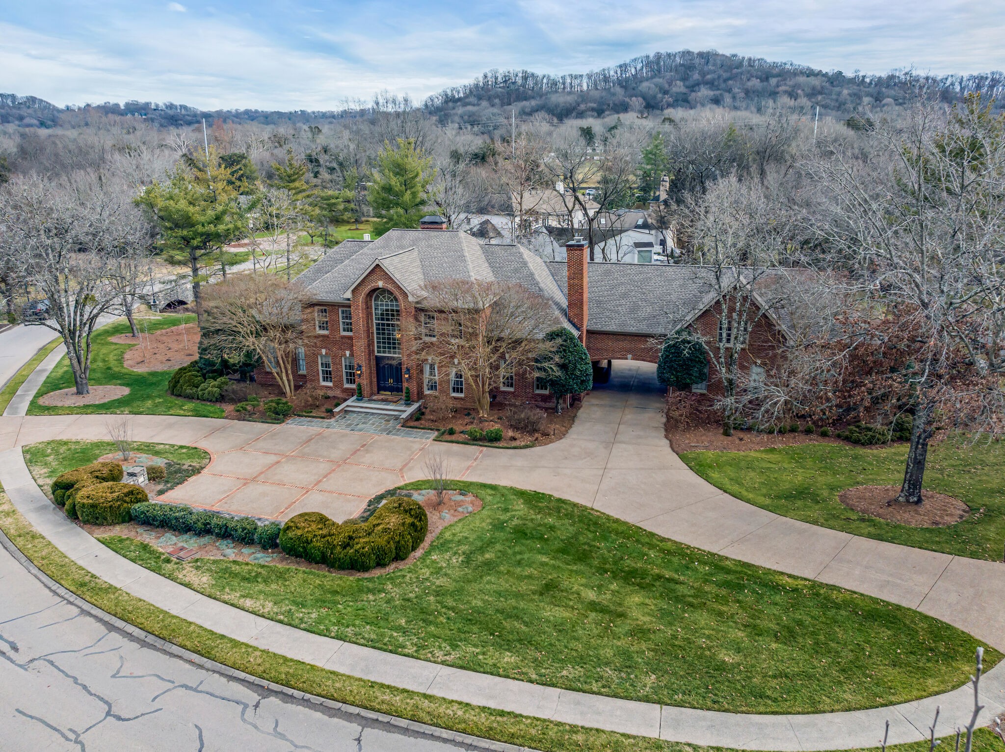 10 Castlewood Ct