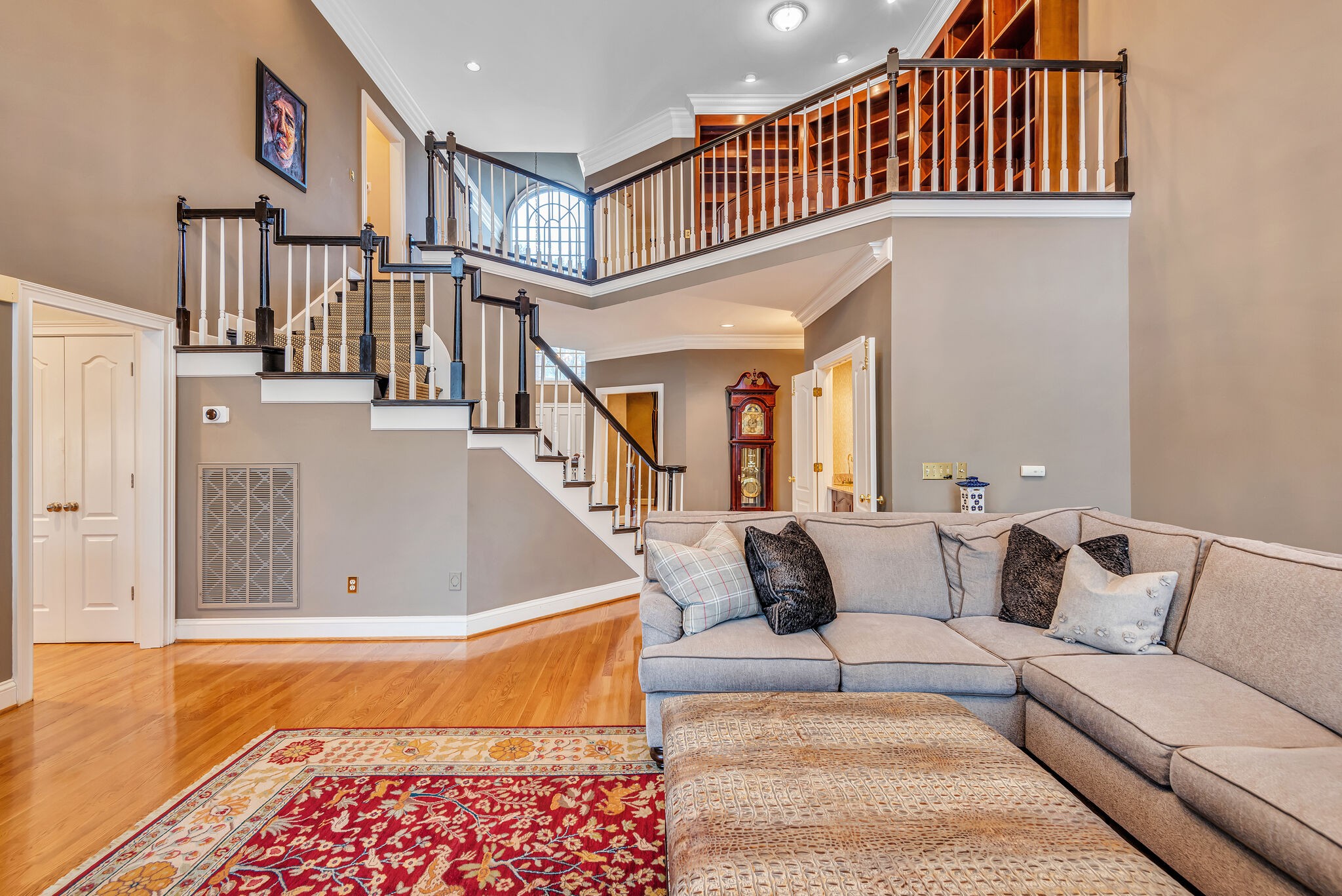 10 Castlewood Ct