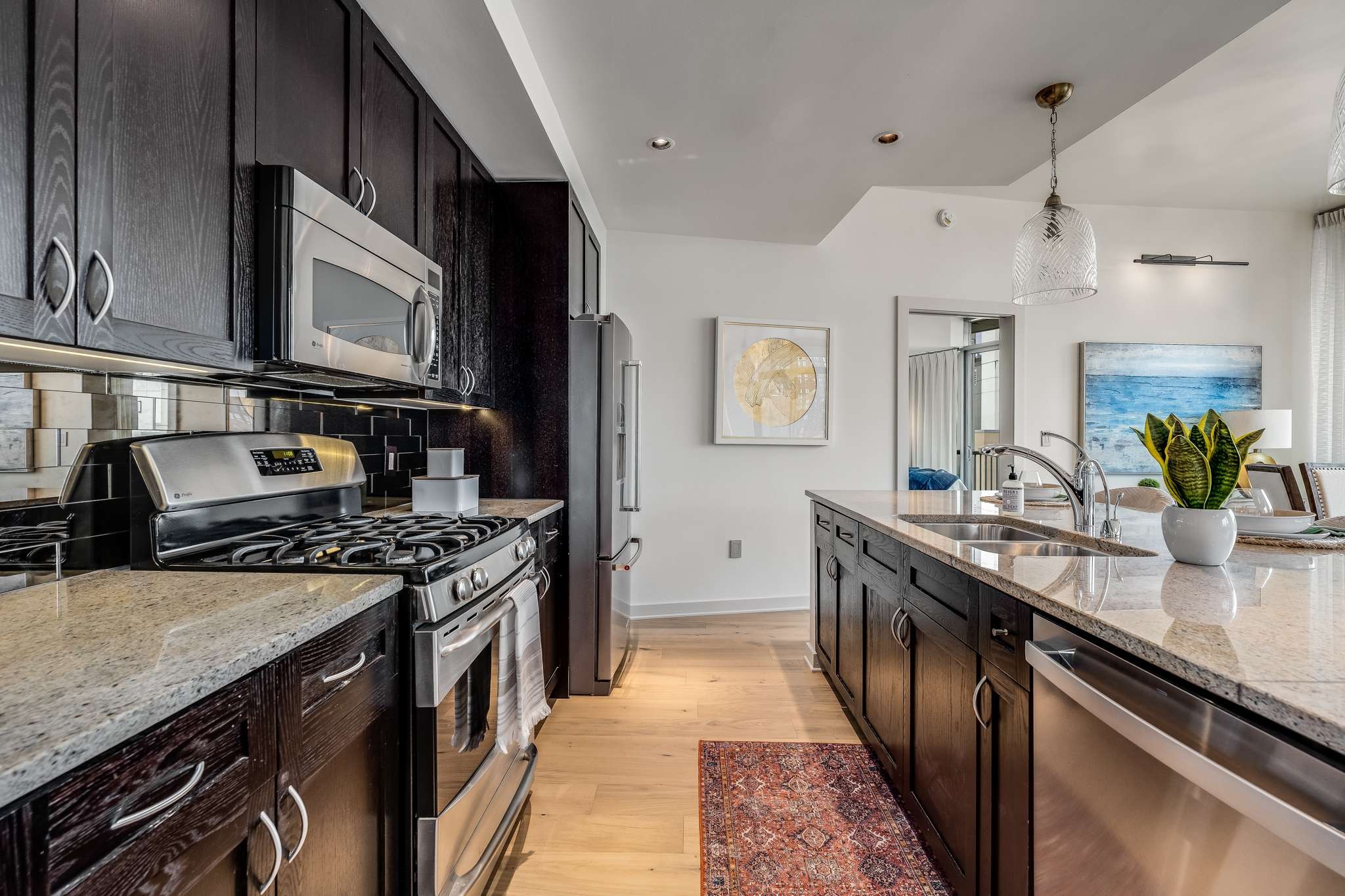 900 20th Ave, S Unit: 615
