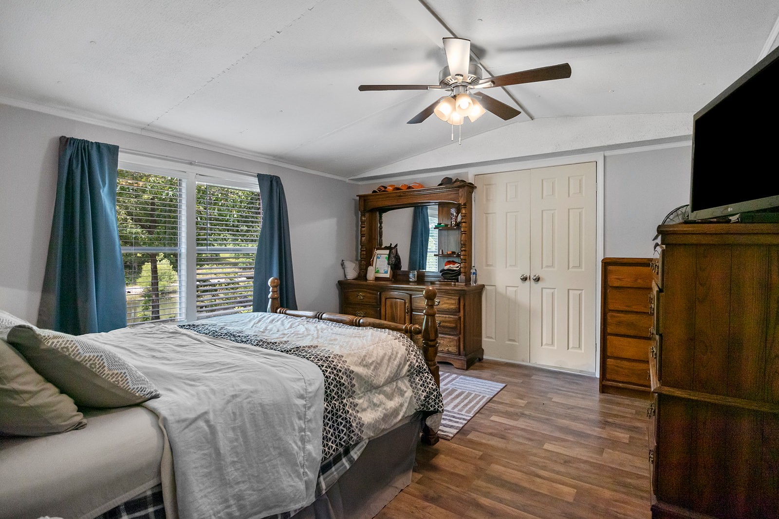 3765 Highway 70, W
