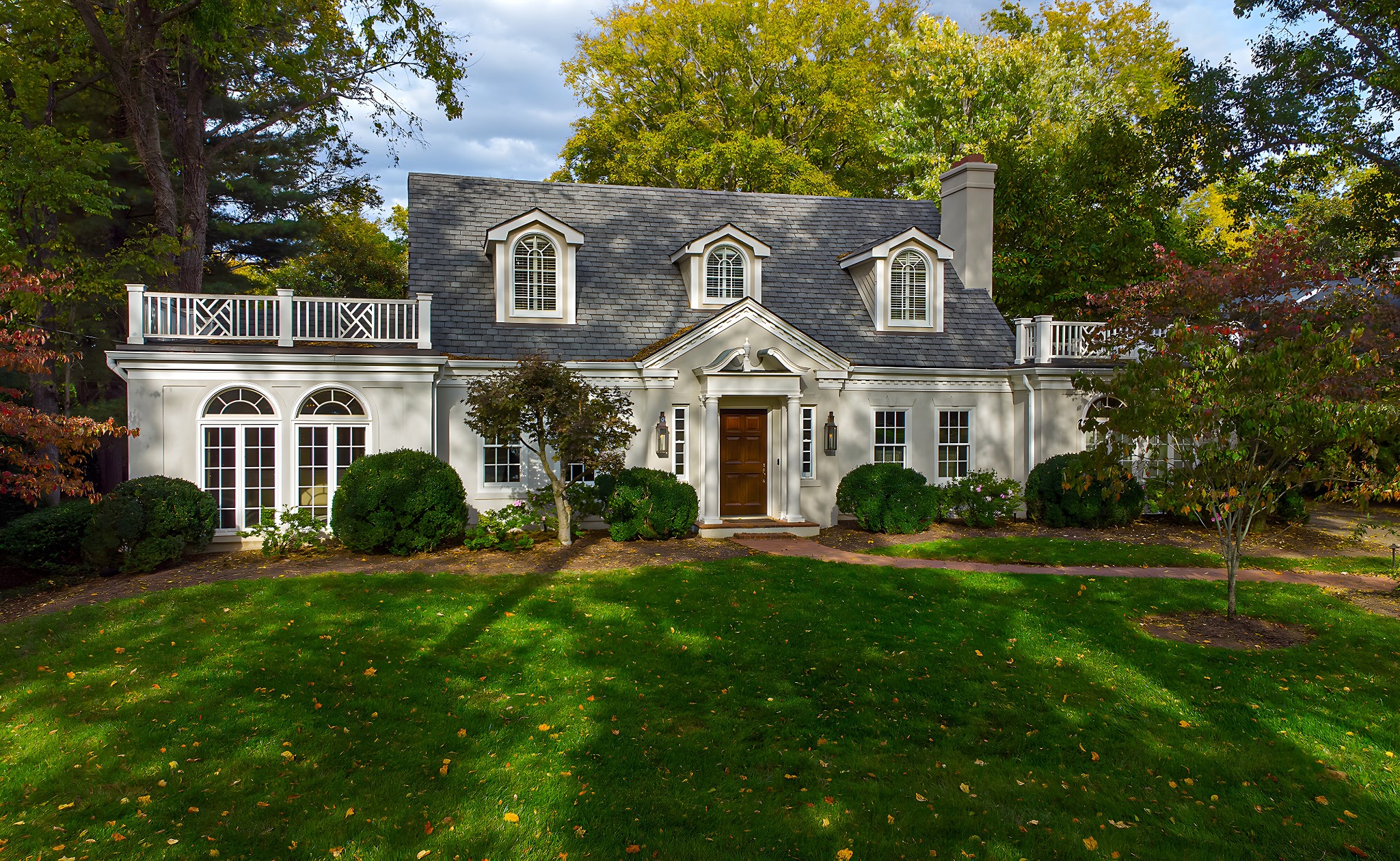204 Jackson Blvd