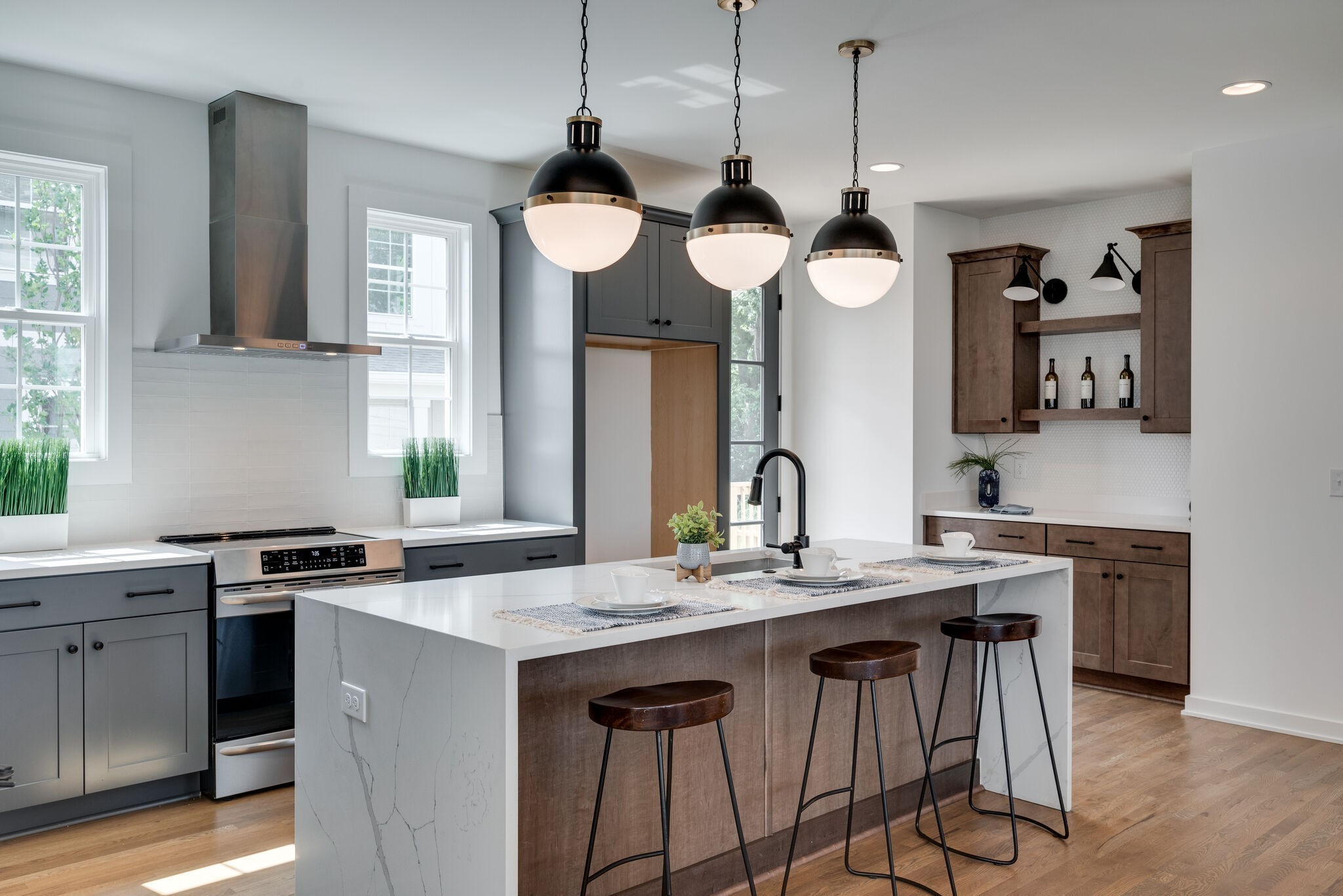 670 Annex Ave Unit: A