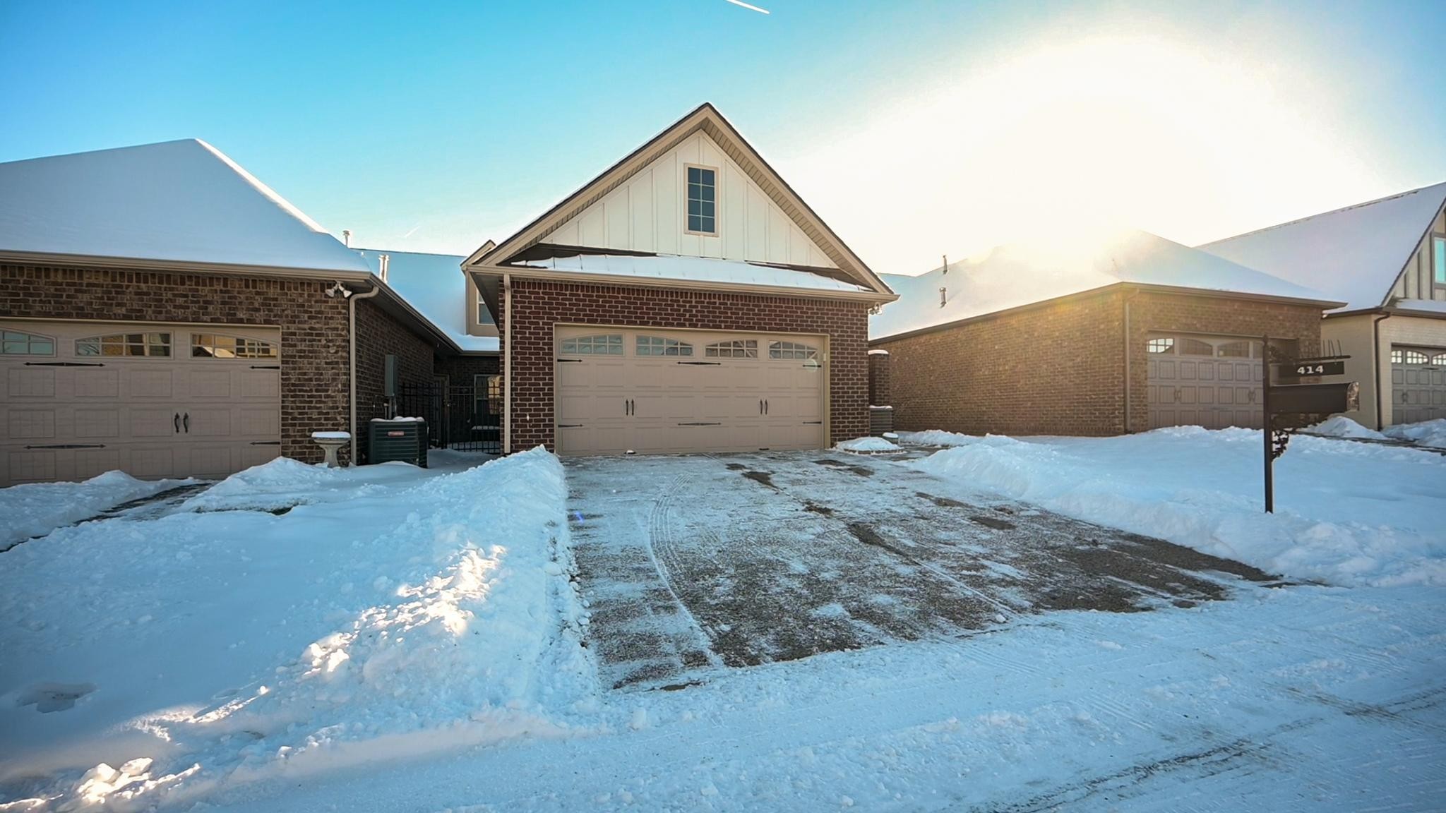 414 Lively Way
