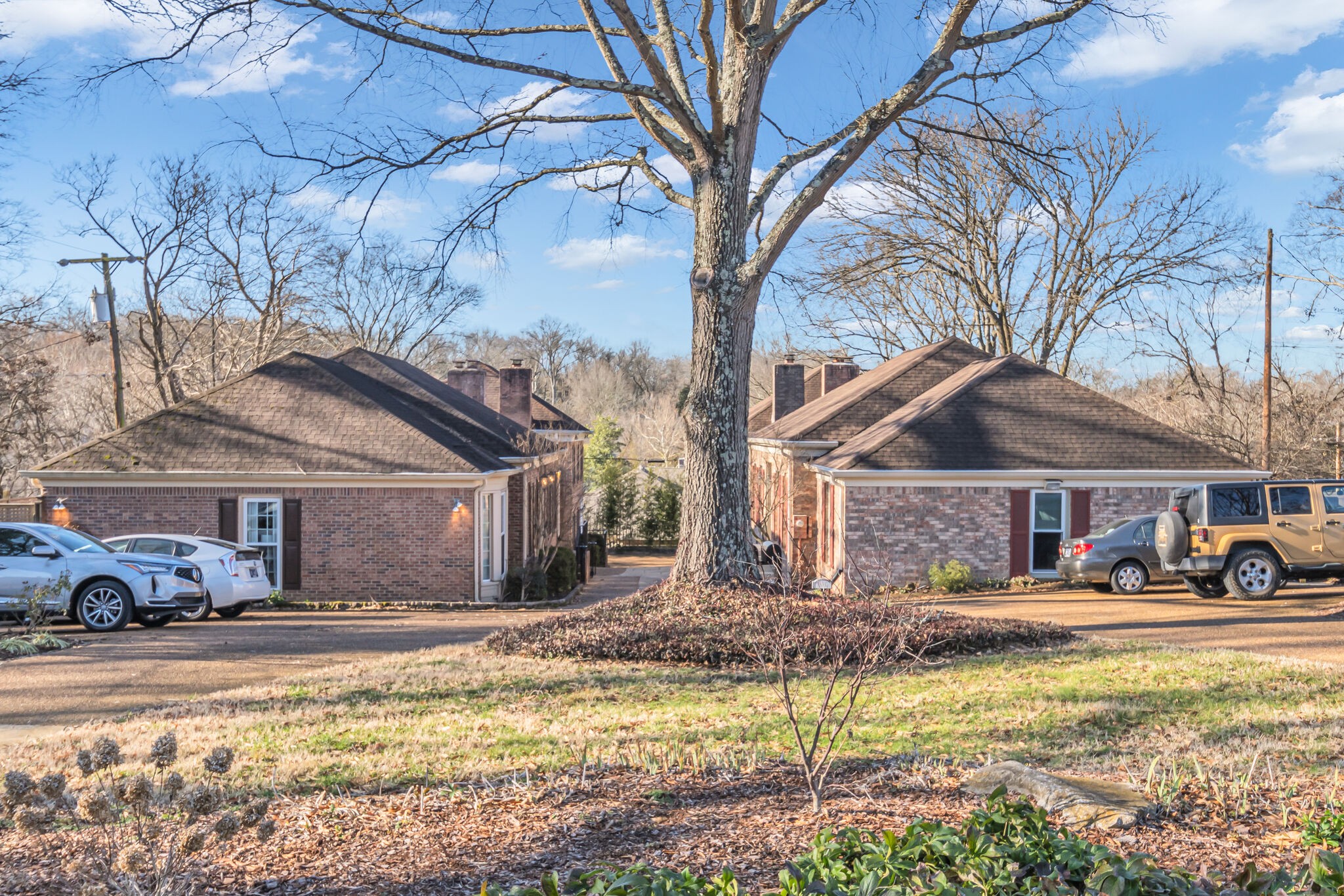 153A Woodmont Blvd