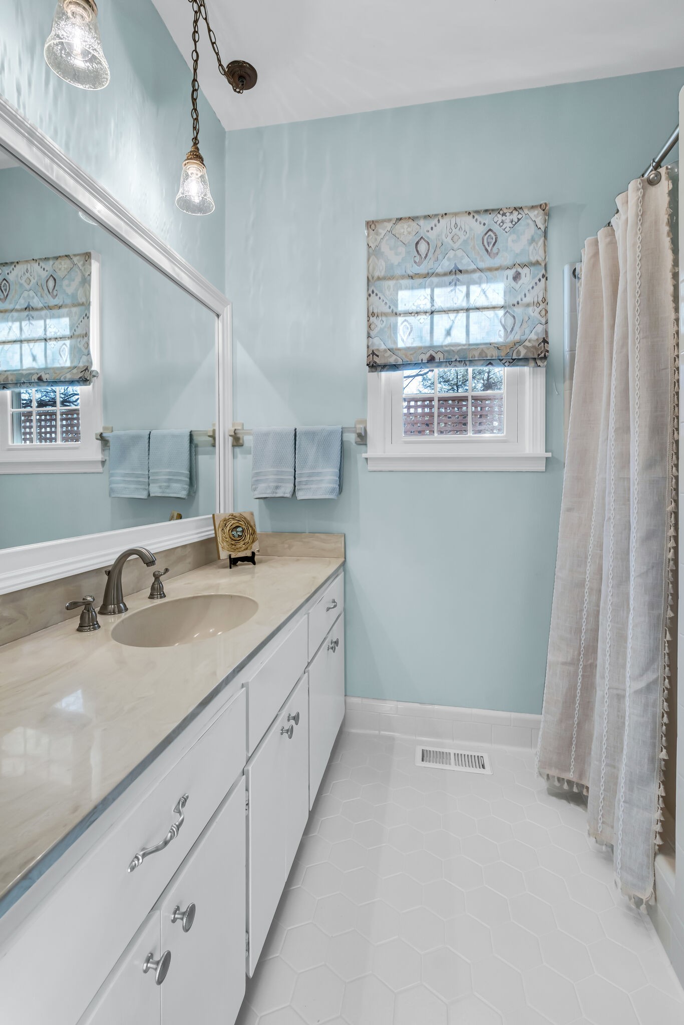 153A Woodmont Blvd