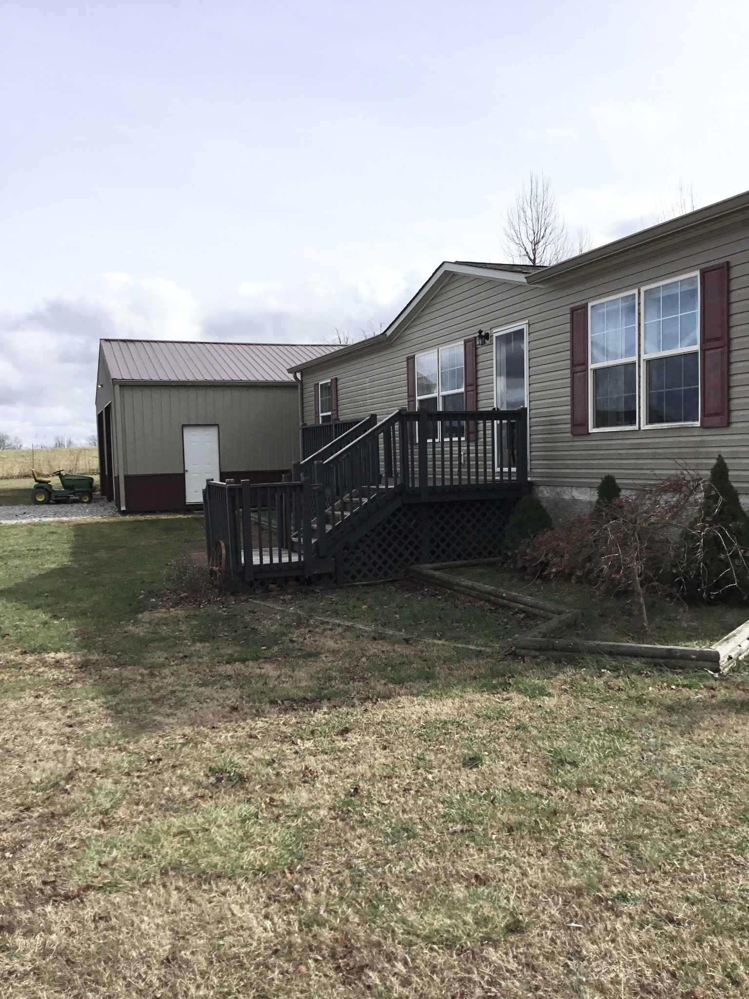 124 Bill White Ln