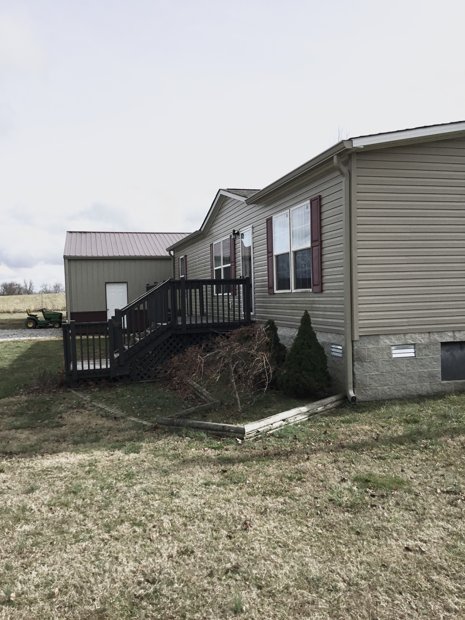 124 Bill White Ln