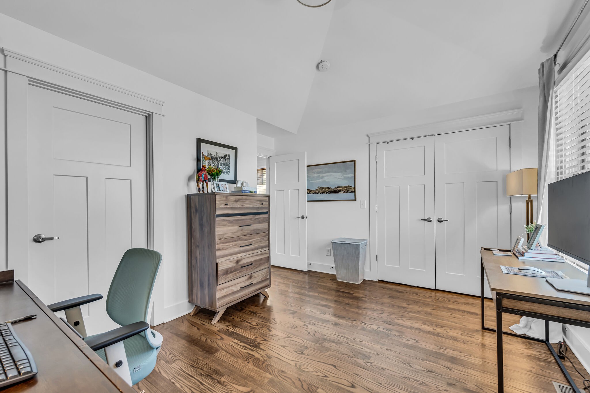 316 Artisan Ln