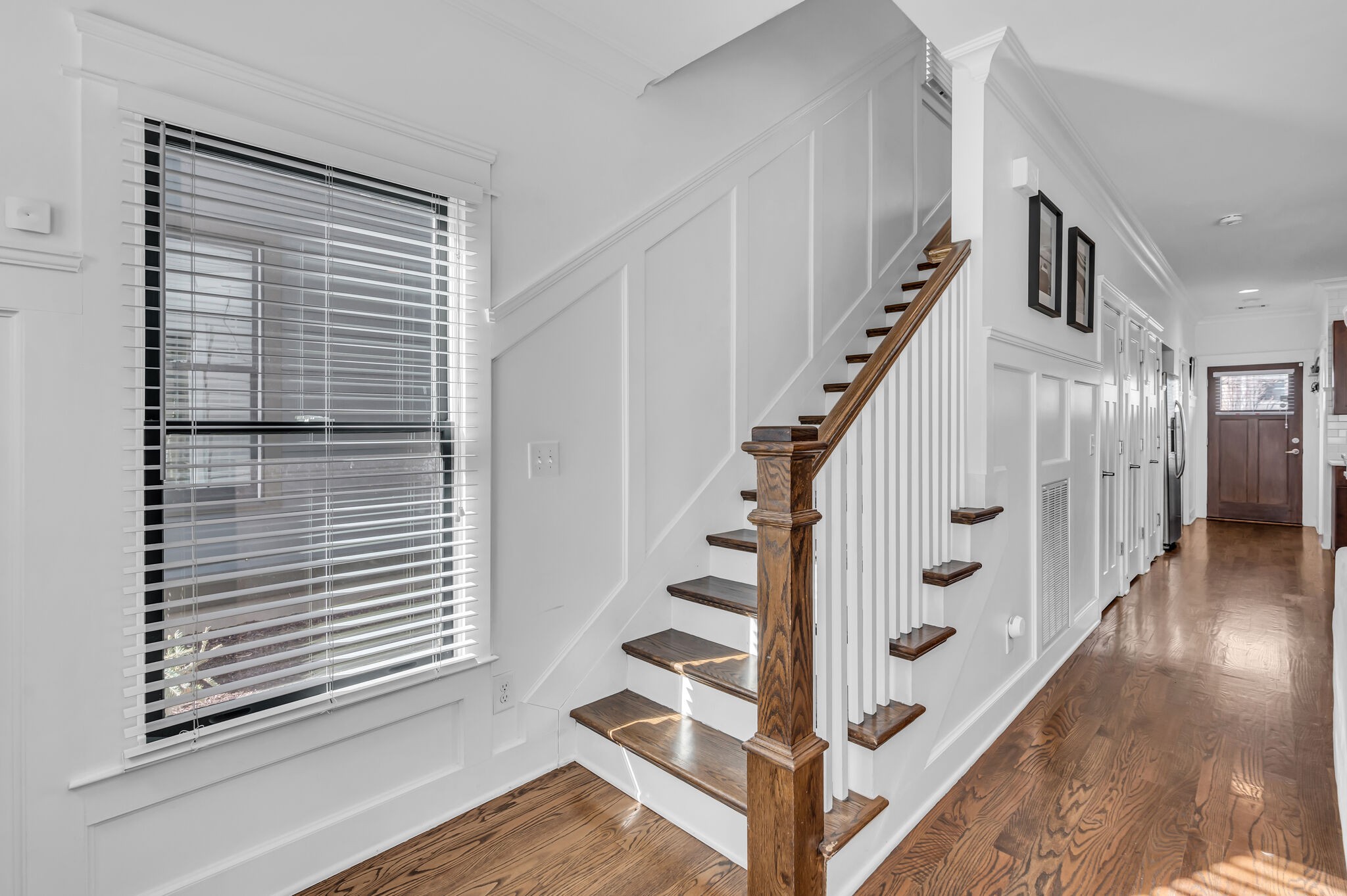 316 Artisan Ln